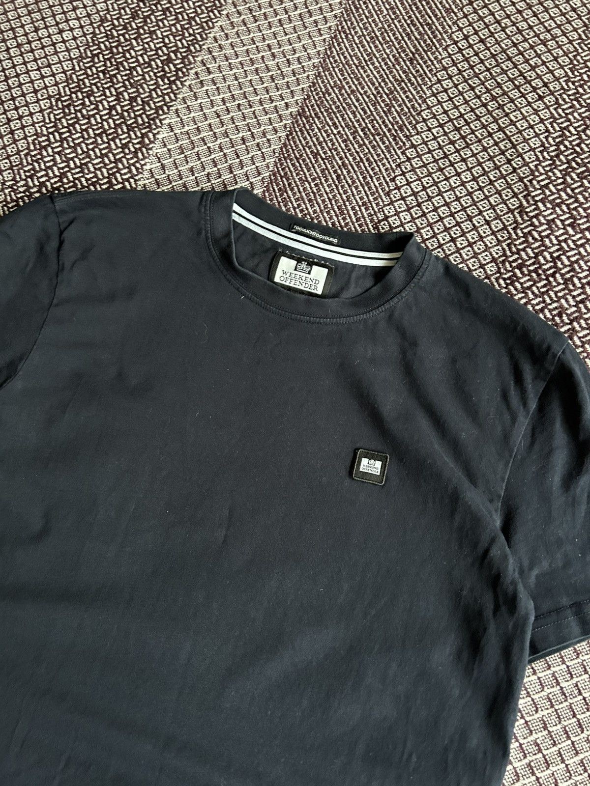 Weekend Offender Weekend Offender Basic Tee Casual Style Unisex Size Small Size US S / EU 44-46 / 1 - 4 Thumbnail