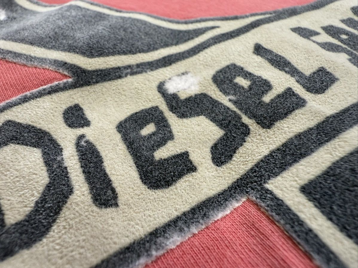 Diesel Mens Vintage Diesel T-shirt y2k distressed big logo rare 90s Size US XL / EU 56 / 4 - 4 Thumbnail
