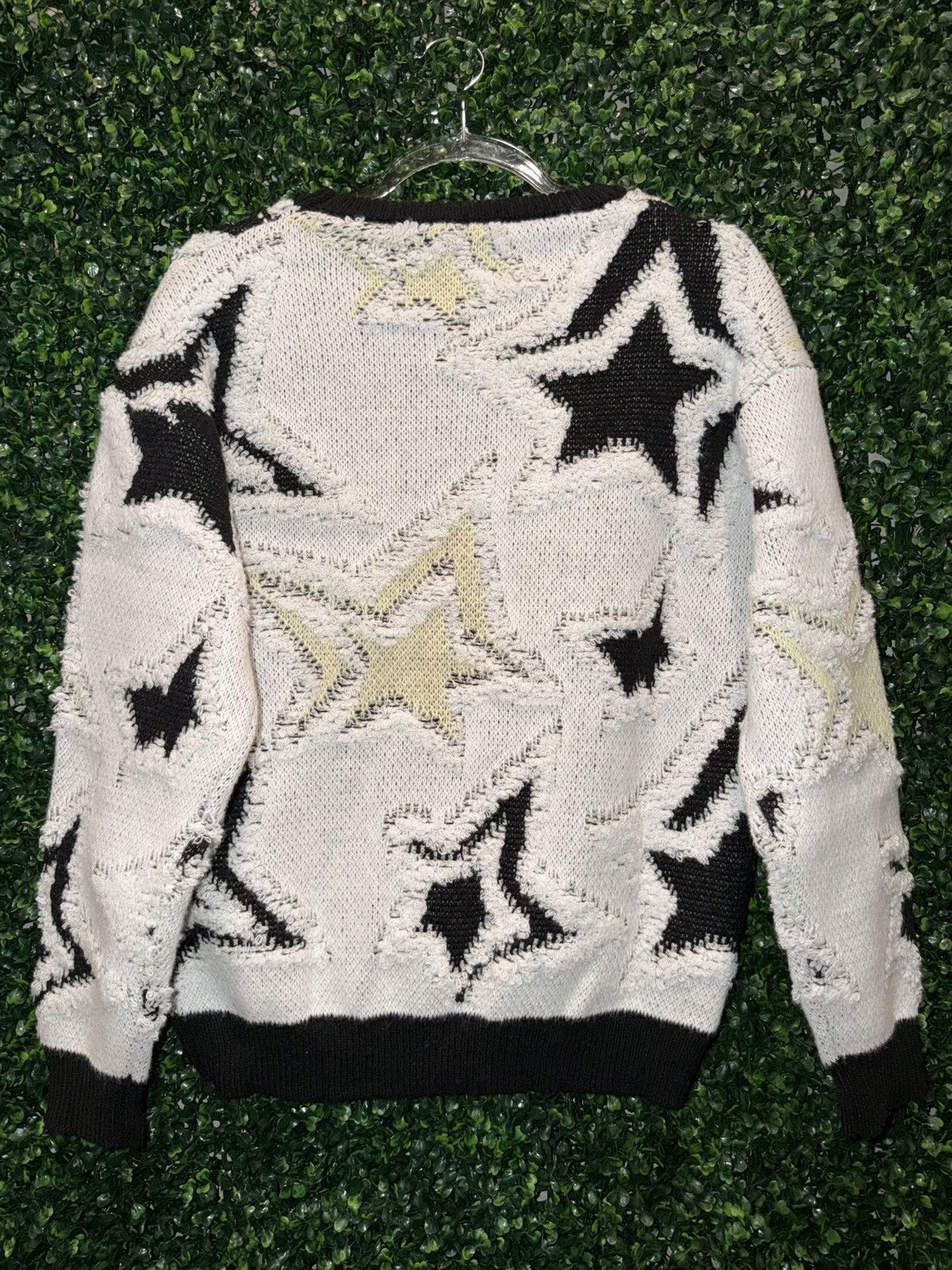 Other Y2K star graphic sweater size S BNWOT Size US S / EU 44-46 / 1 - 5 Thumbnail