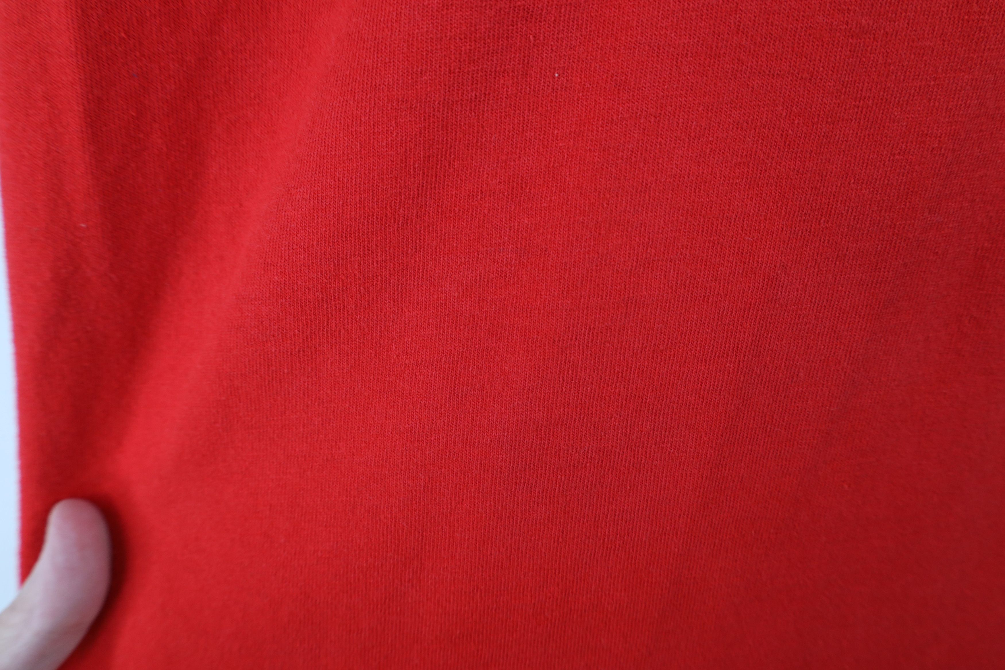 Vintage Vintage 90s Streetwear Short Sleeve T-Shirt Red Cotton USA Size US L / EU 52-54 / 3 - 8 Thumbnail