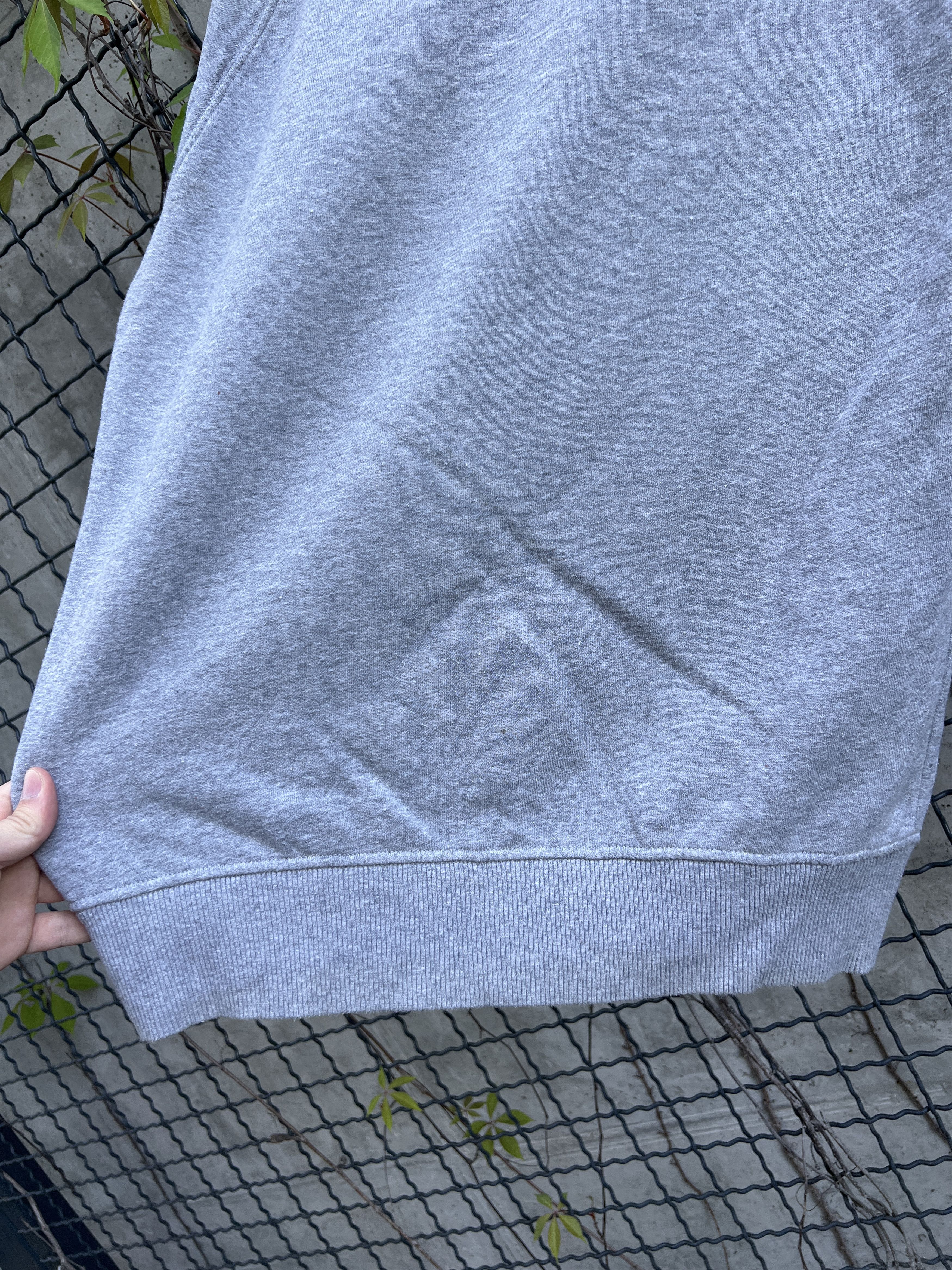 Vintage Vivienne Westwood Anglomania Chaos Gray Sweatshirt Size US S / EU 44-46 / 1 - 24 Thumbnail