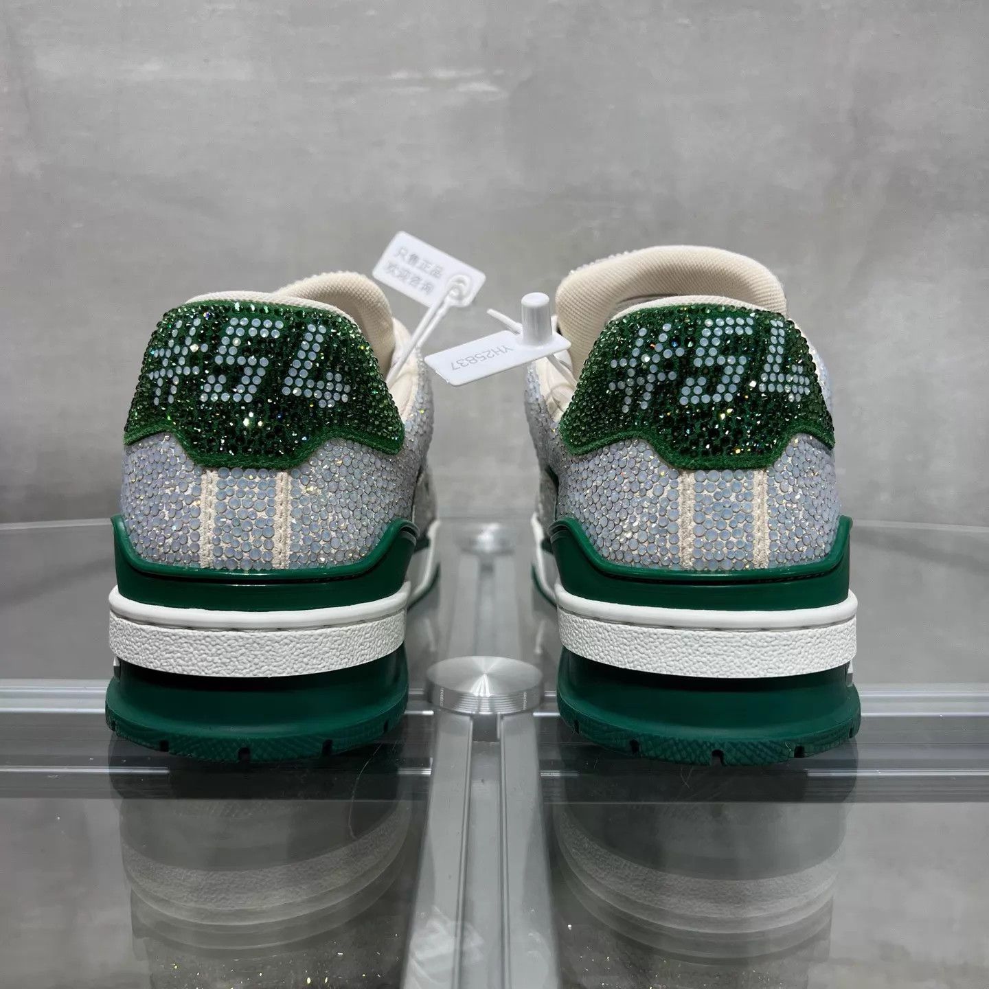 Louis Vuitton LV Trainer White Green Diamond-Embellished UK7.5/41.5 YH25837 Size US 8.5 / EU 41-42 - 6 Thumbnail