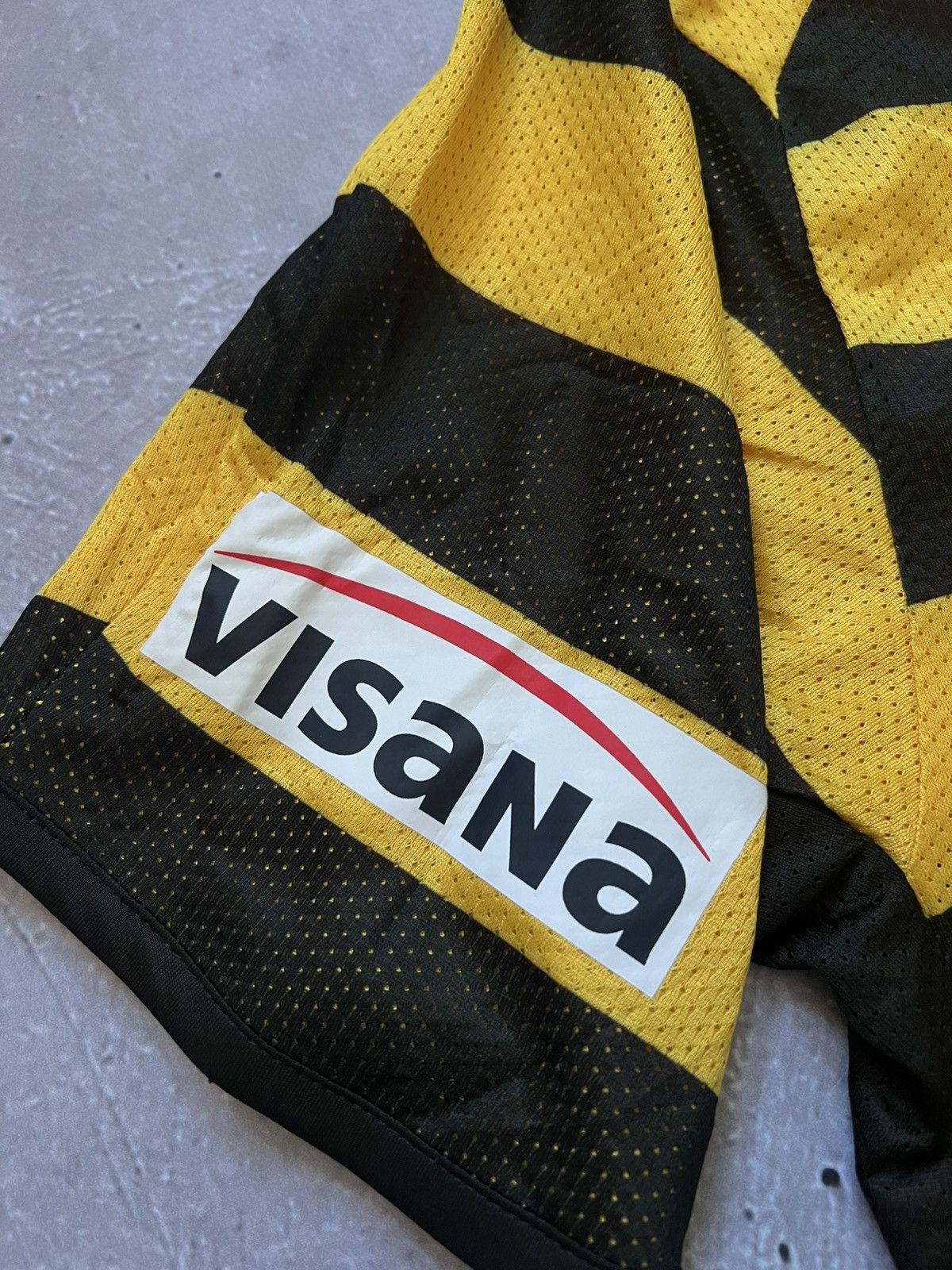 Puma BSC YOUNG BOYS PUMA FOOTBALL SHIRT 2008-2009 JERSEY SIZE S Size US S / EU 44-46 / 1 - 7 Thumbnail
