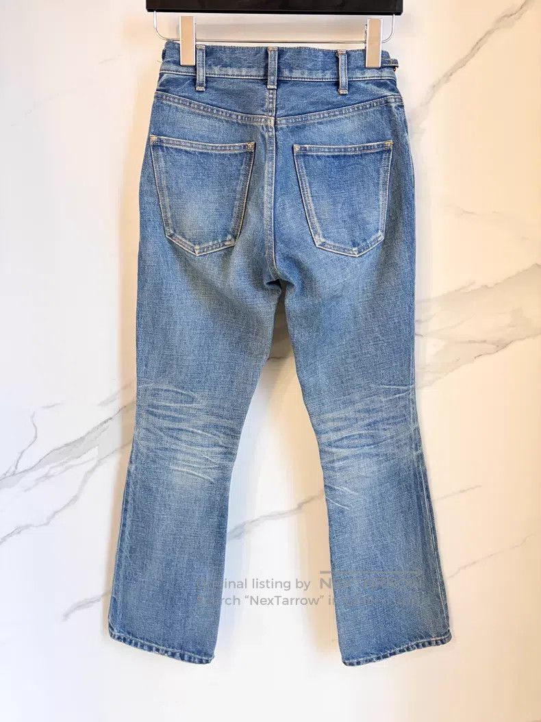 Celine CELINE Triumph Gate Gold Chain Light Blue Flare Jeans i Size US 26 / EU 42 - 2 Thumbnail
