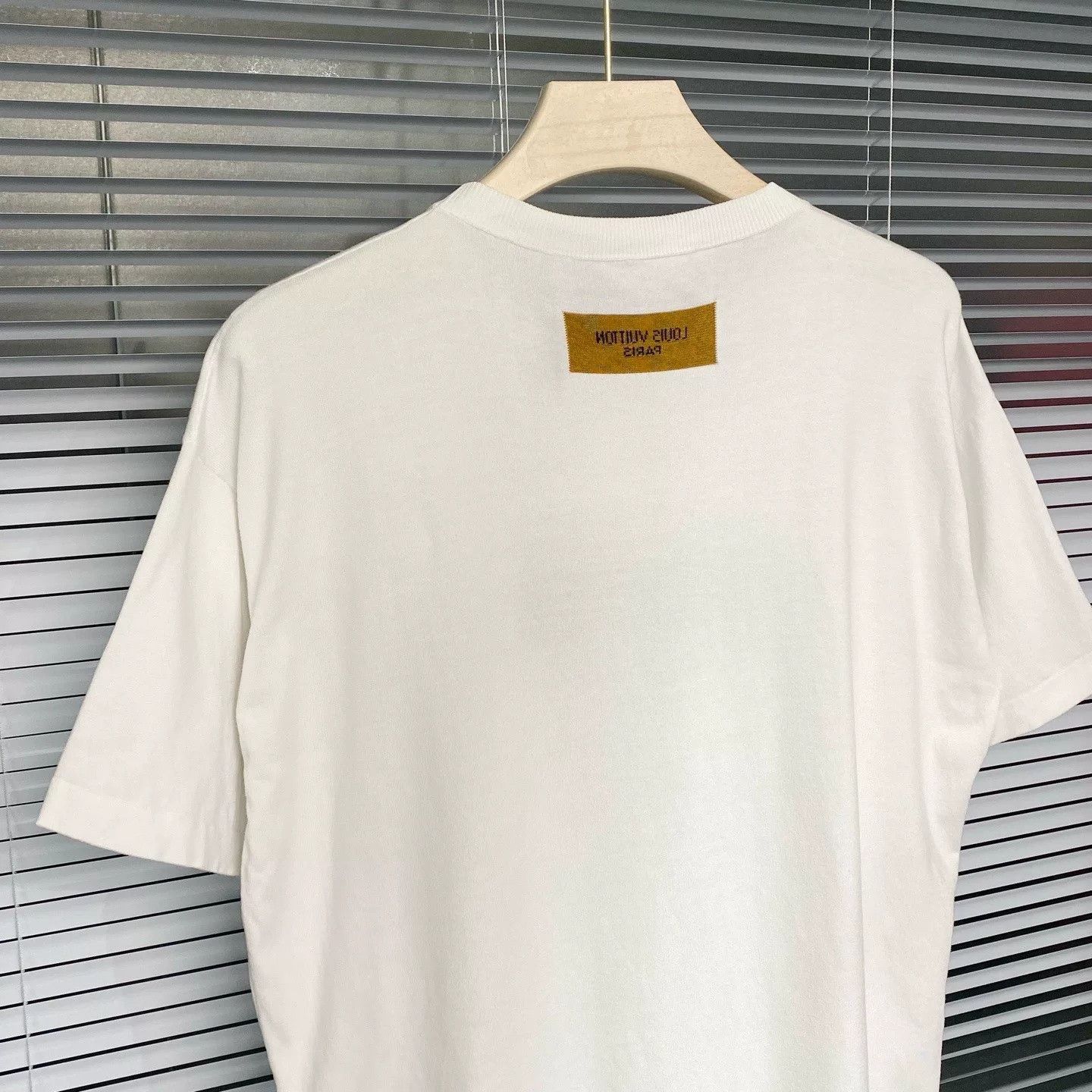 Louis Vuitton Louis Vuitton White Knit Logo Short-Sleeve Size US S / EU 44-46 / 1 - 5 Thumbnail