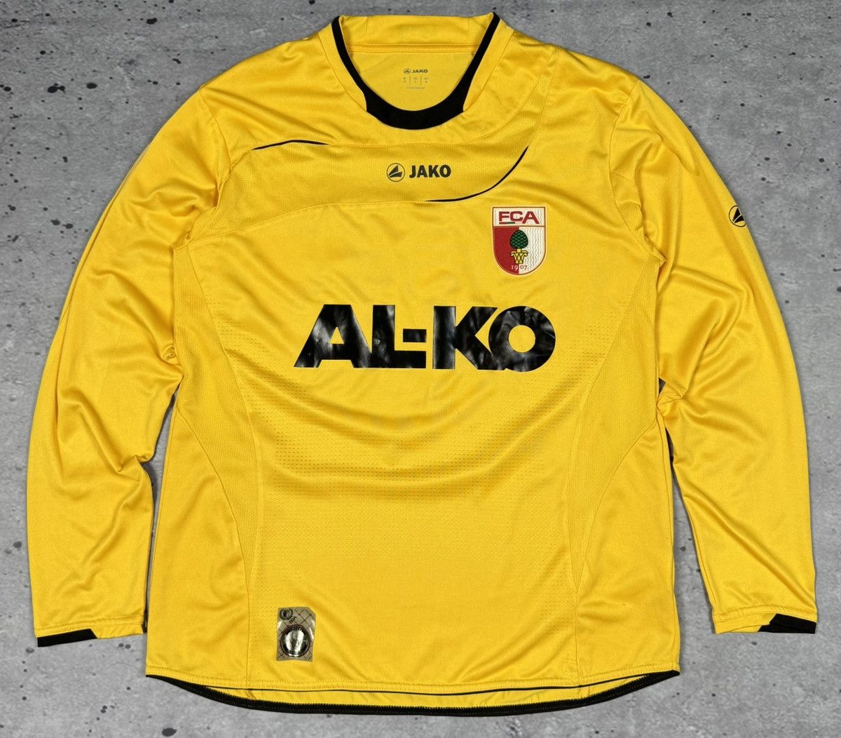 Other Augsburg Jako Werner 2010-2011 Match worn Football Jersey Size US M / EU 48-50 / 2 - 2 Thumbnail
