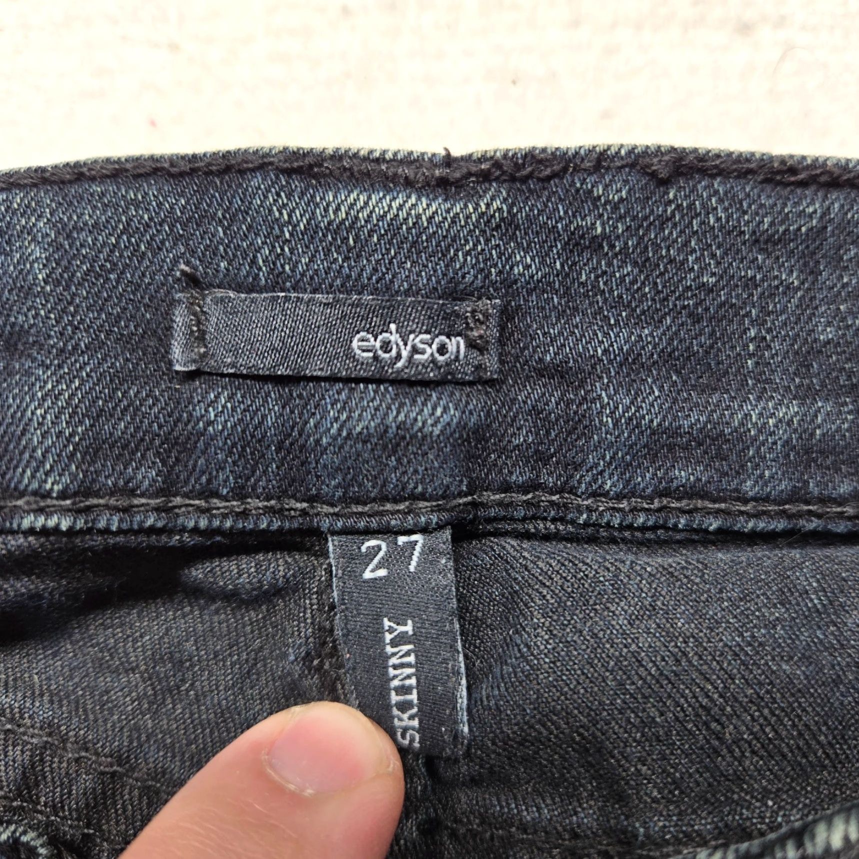 Vintage Edyson Edyson Solid Black Skinny Jeans Denim Pants Adult Women's Size 27 Size 27" / US 4 / IT 40 - 5 Thumbnail