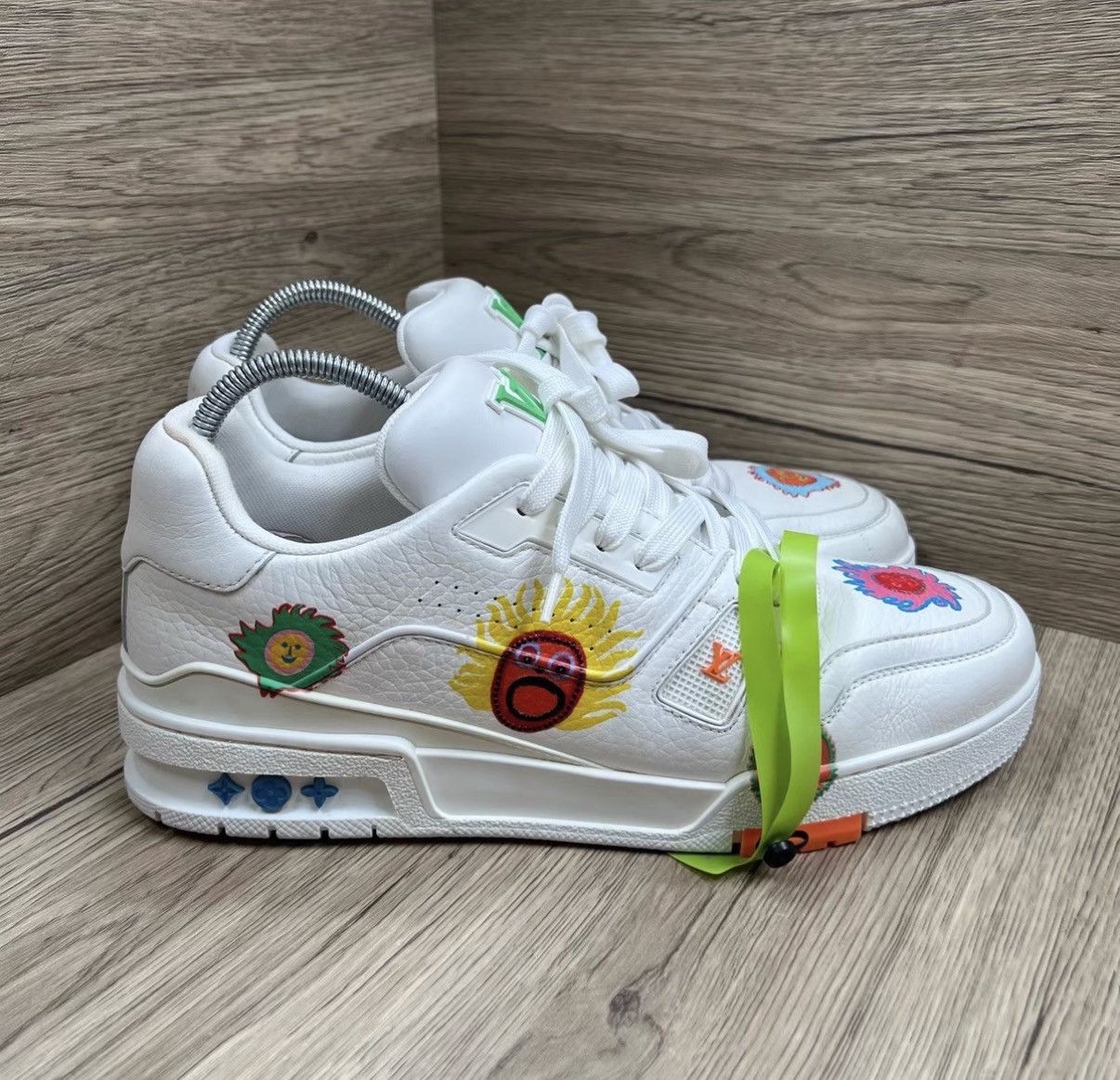 Louis Vuitton Louis Vuitton Yayoi Kusama Trainer Sunflower Sneakers J41 Size US 8 / EU 41 - 3 Thumbnail