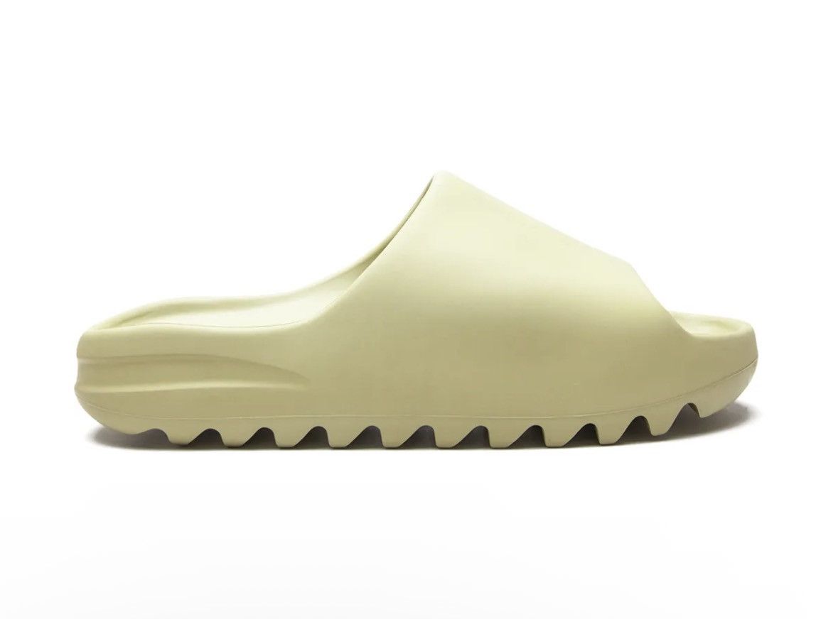 Yeezy Yeezy “Resin” Slides OG 2019 Size US 11 / EU 44 - 6 Thumbnail