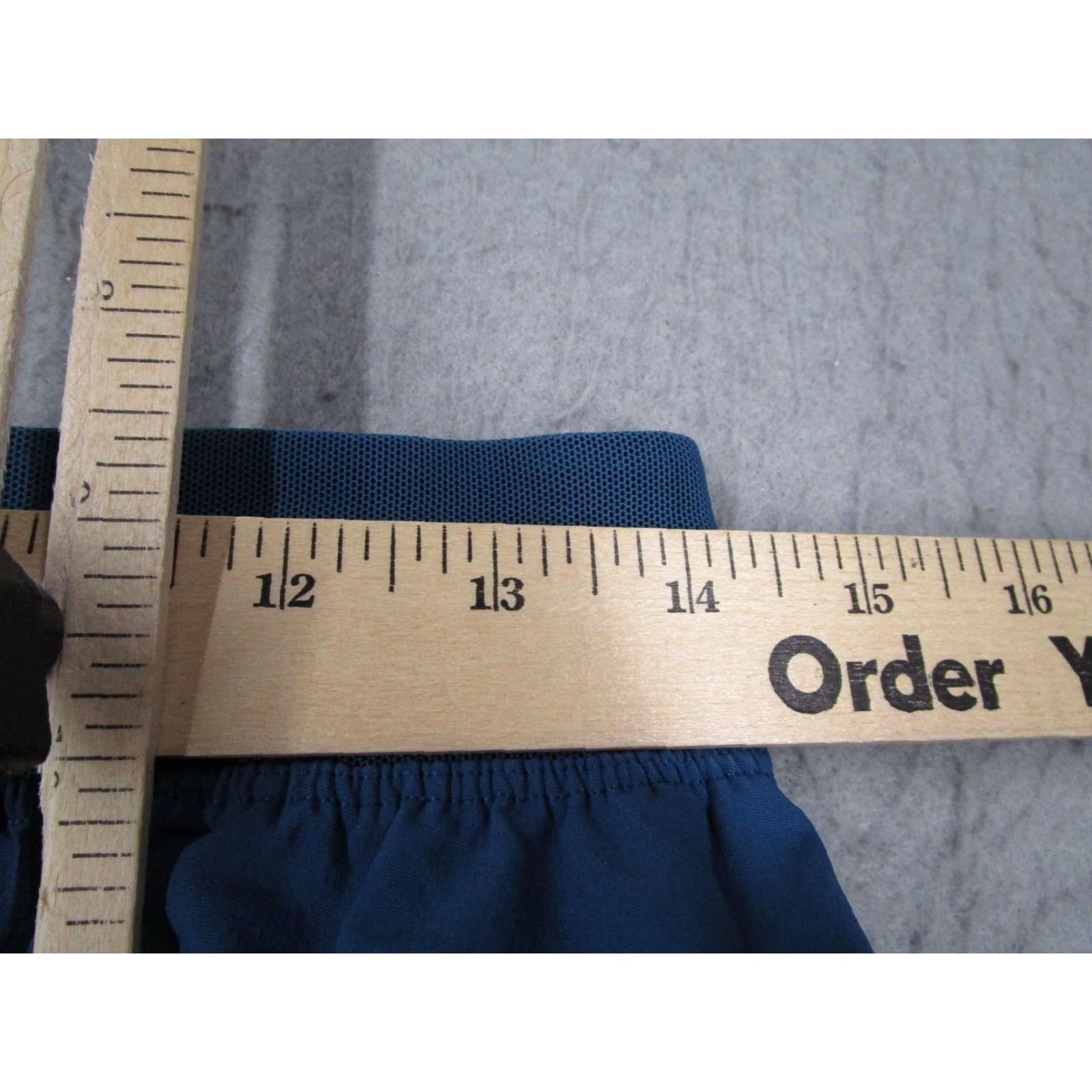 Lululemon Lululemon Shorts Mens Medium Blue Athletic Drawstring Waist Linerless Sport Size US 31 - 6 Thumbnail