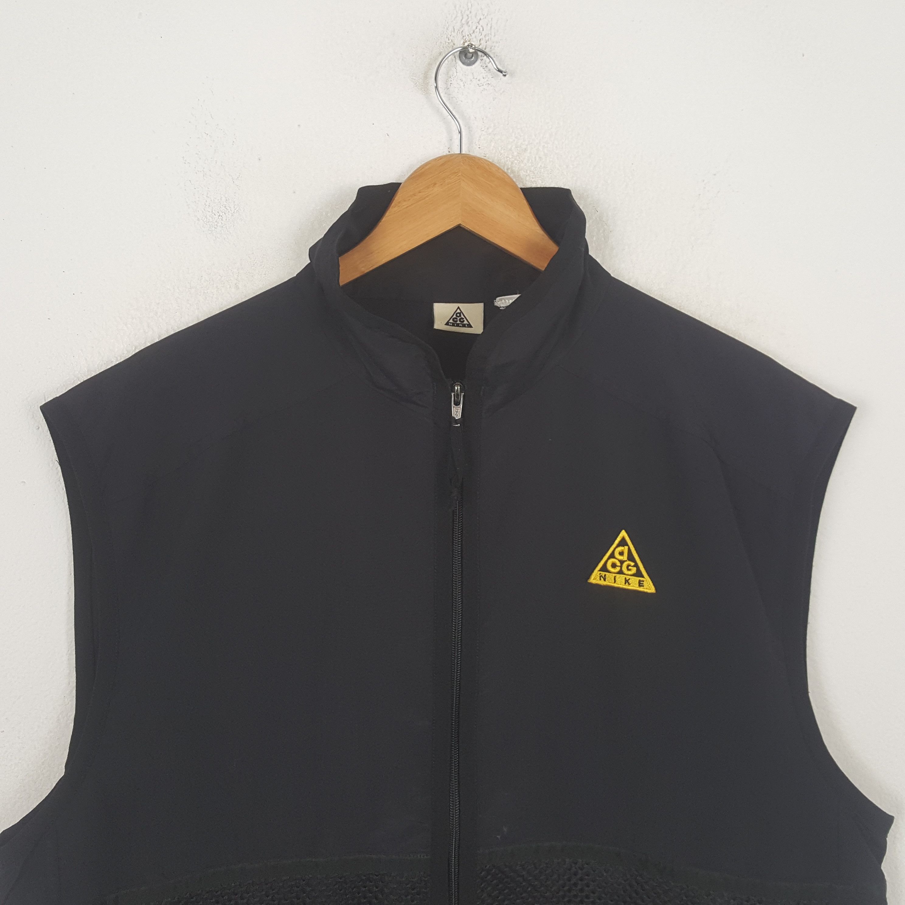 Nike Vintage ACC Nike Sportswear Style Vest C294N33 Size US L / EU 52-54 / 3 - 2 Thumbnail