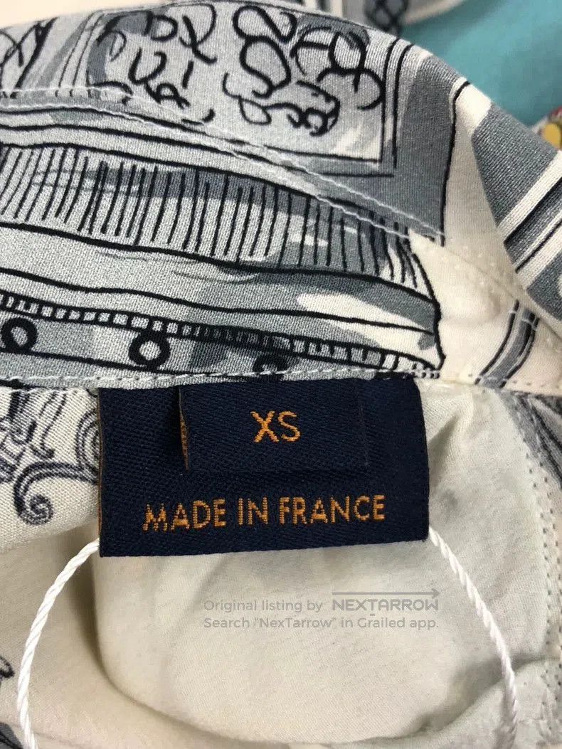 Louis Vuitton Louis Vuitton Runway Silk Shirt. Size US XS / EU 42 / 0 - 5 Thumbnail
