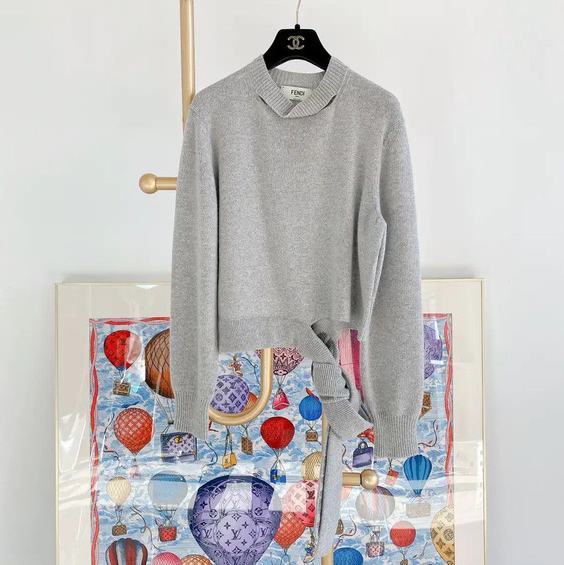 Fendi Fendi Gray Wool Blend Long Sleeve Sweater 0089 Size M / US 6-8 / IT 42-44 - 1 Thumbnail