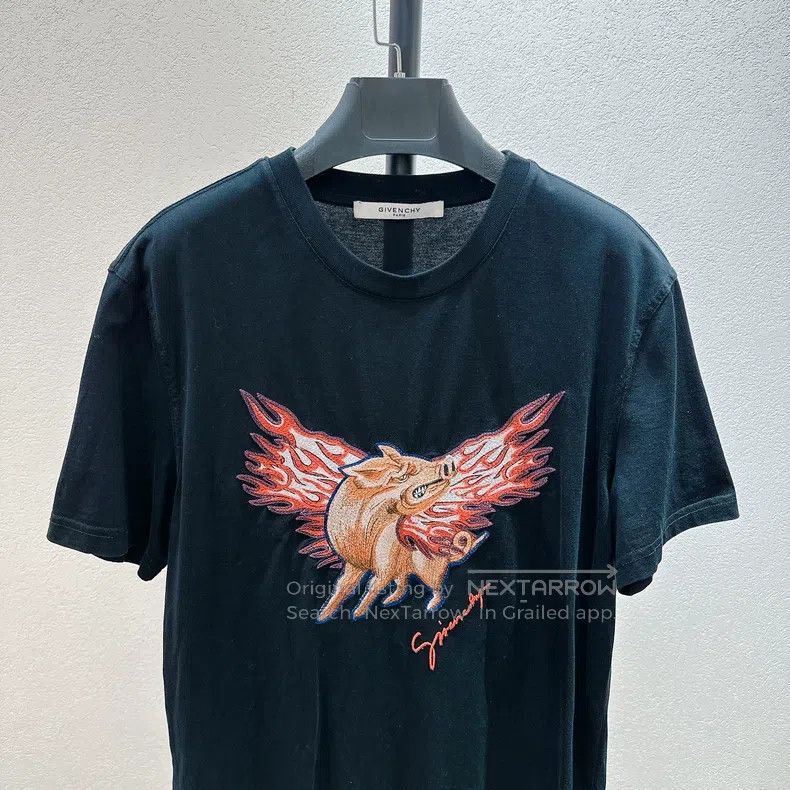 Givenchy Givenchy Black Embroidered Short Sleeve Size L Size US L / EU 52-54 / 3 - 2 Thumbnail