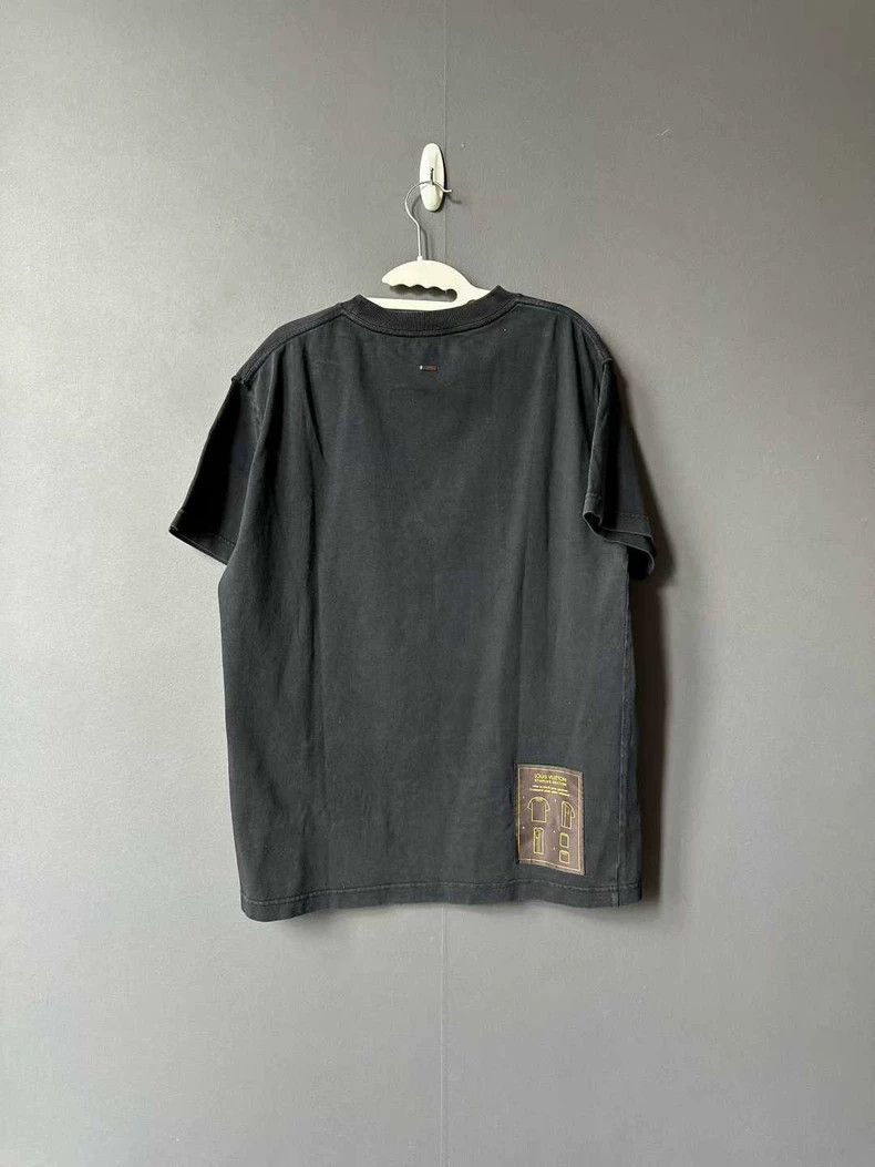 Louis Vuitton Louis Vuitton Washed Instruction Short Sleeve Size US M / EU 48-50 / 2 - 2 Thumbnail