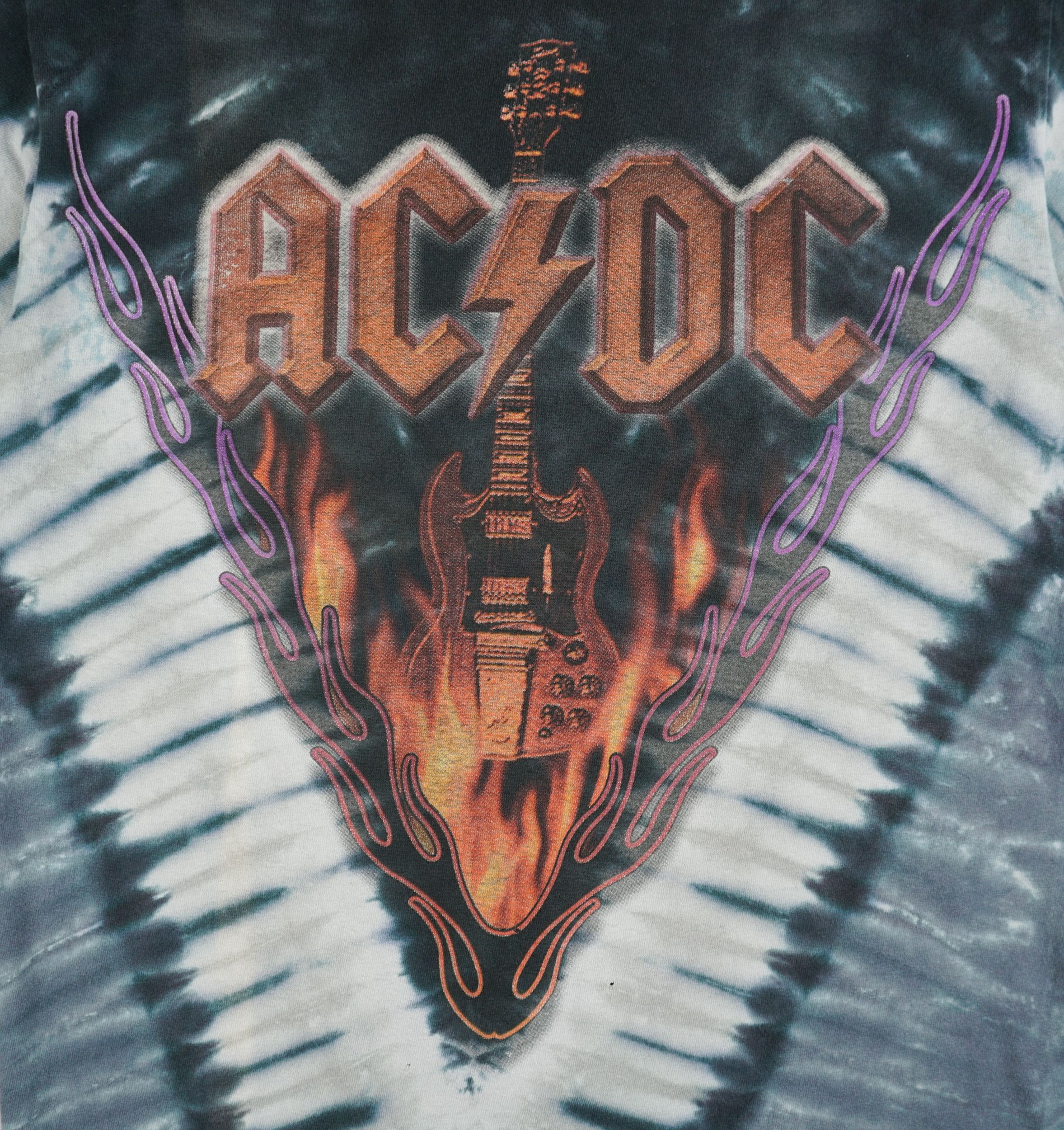 Band Tees × Liquid Blue × Vintage 2010s ACDC Hells Bells Liquid Blue Tie Dye T-Shirt Size US M / EU 48-50 / 2 - 2 Thumbnail