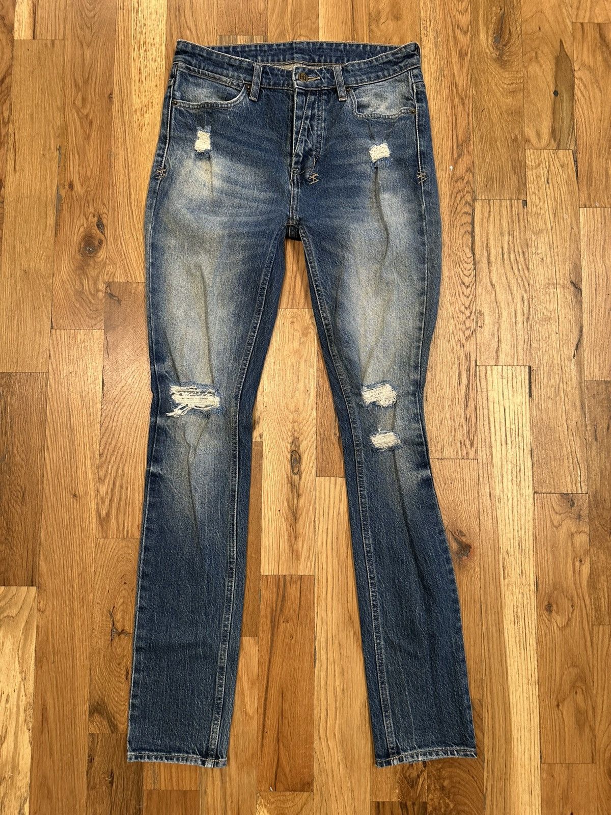 Ksubi Ksubi Knee Distress Dark Blue Denim Jeans Size 31 Size US 31 - 1 Thumbnail