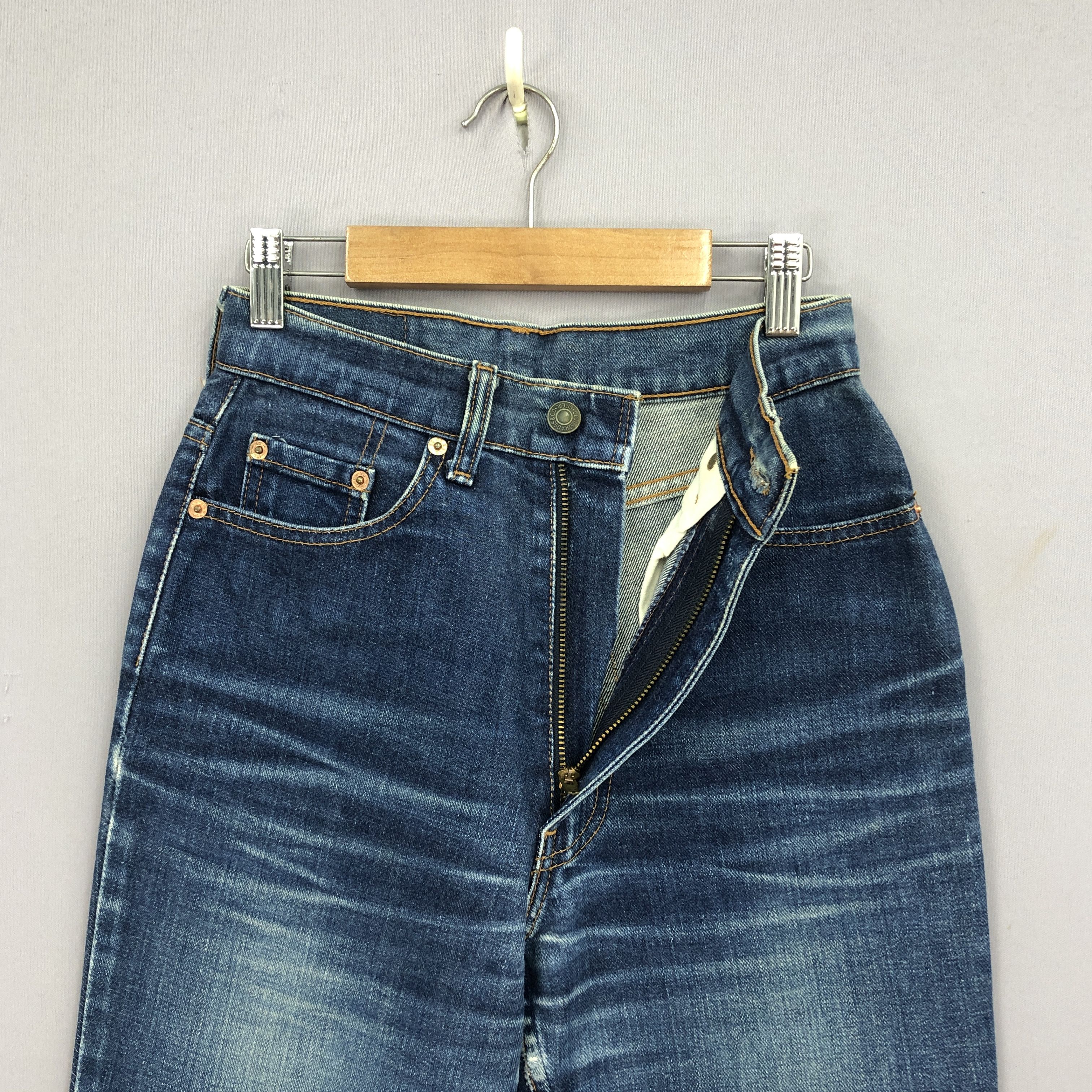 Levi's Vintage Levis 517 Flare Jeans Levi's Wide Leg Bootcut Denim Size 24" / US 00 / IT 34 - 6 Thumbnail