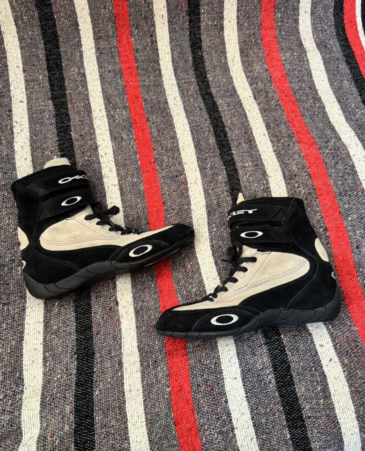 Vintage Vintage 2005 Oakley Racing Boxing y2k Suede Hi Sneakers Size US 7.5 / IT 37.5 - 2 Thumbnail