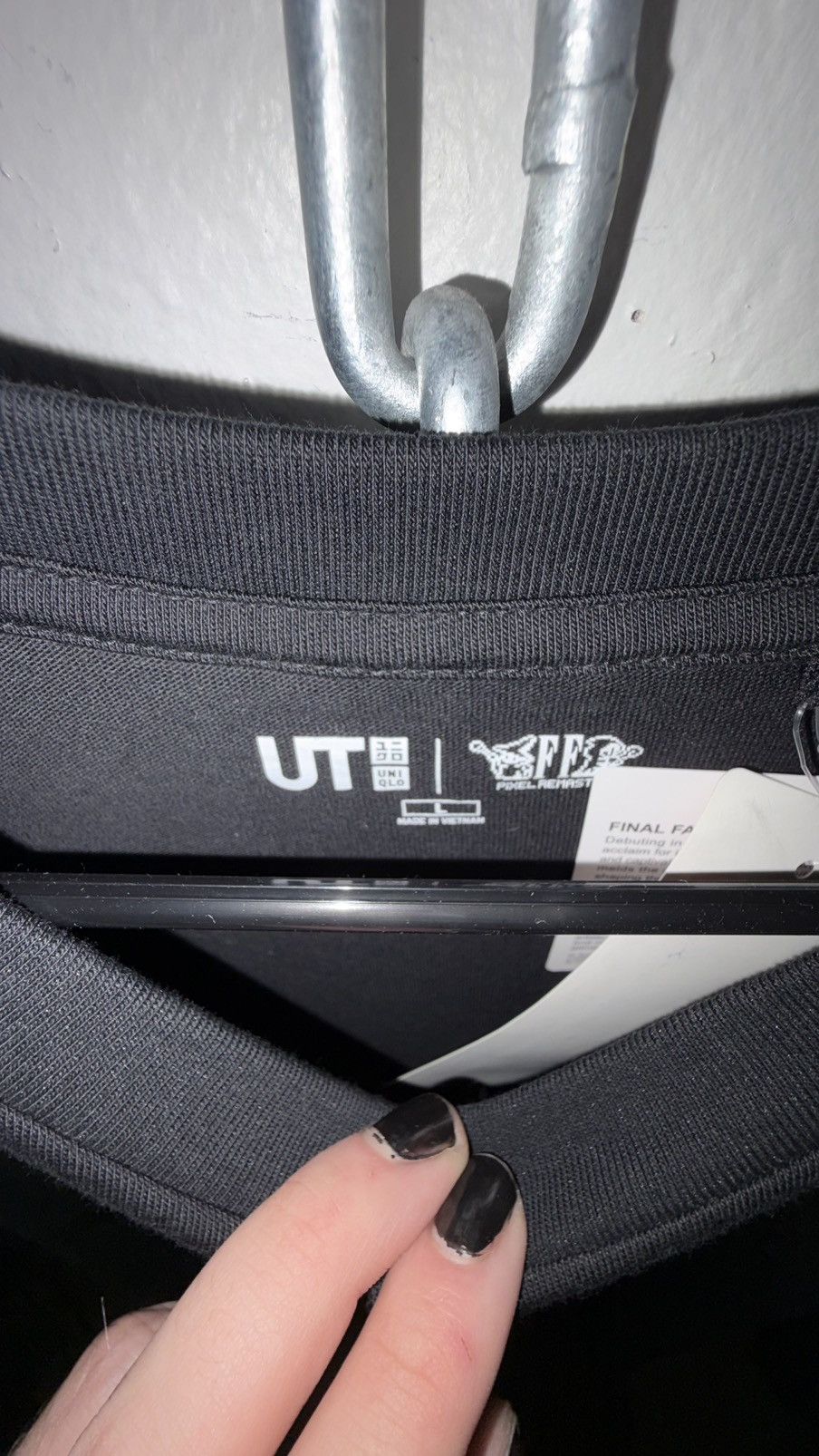 Uniqlo Uniqlo X Final Fantasy Pixel Remaster Tee Size US L / EU 52-54 / 3 - 3 Thumbnail