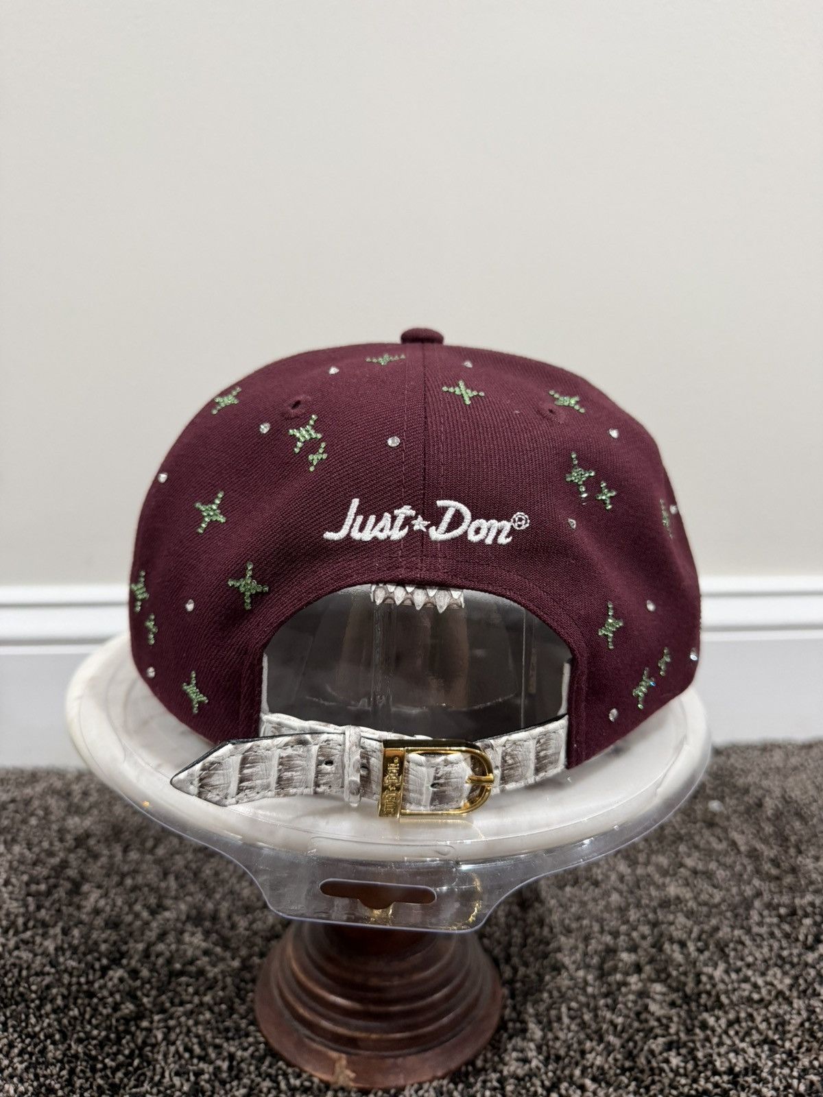Just Don × Mitchell & Ness Just Don x M&N Couture Worldwide Chicago Bulls Burgundy Hat Size ONE SIZE - 3 Thumbnail