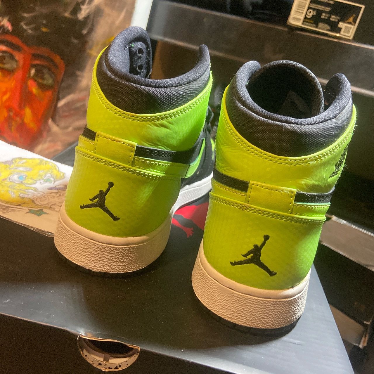 Jordan Brand Jordan 1 Mid Size US 6.5 / EU 39-40 - 5 Thumbnail