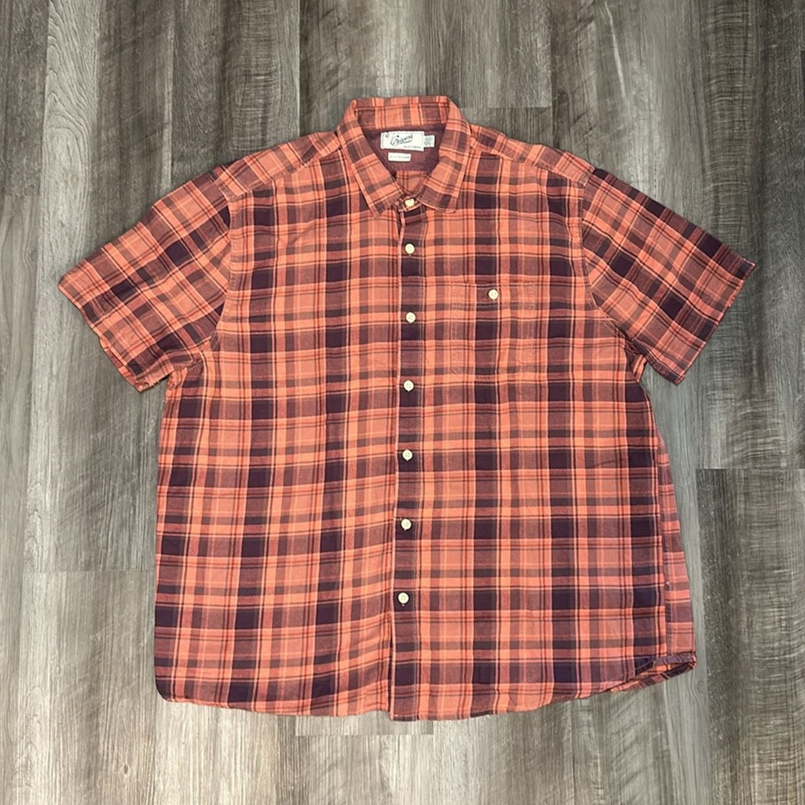 Grayers Grayers Heavy Short Sleeve Button Down - 2XL Size US XXL / EU 58 / 5 - 2 Thumbnail