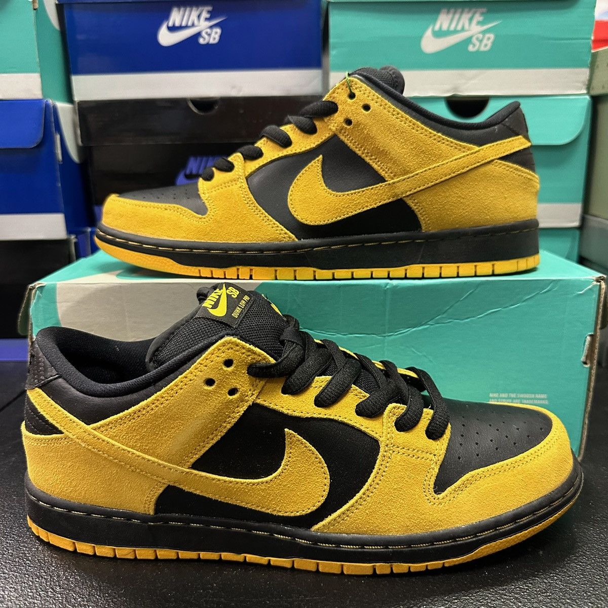 Nike Size 10 - Nike SB Dunk Pro Low Iowa 304292-796 Size US 10 / EU 43 - 1 Thumbnail