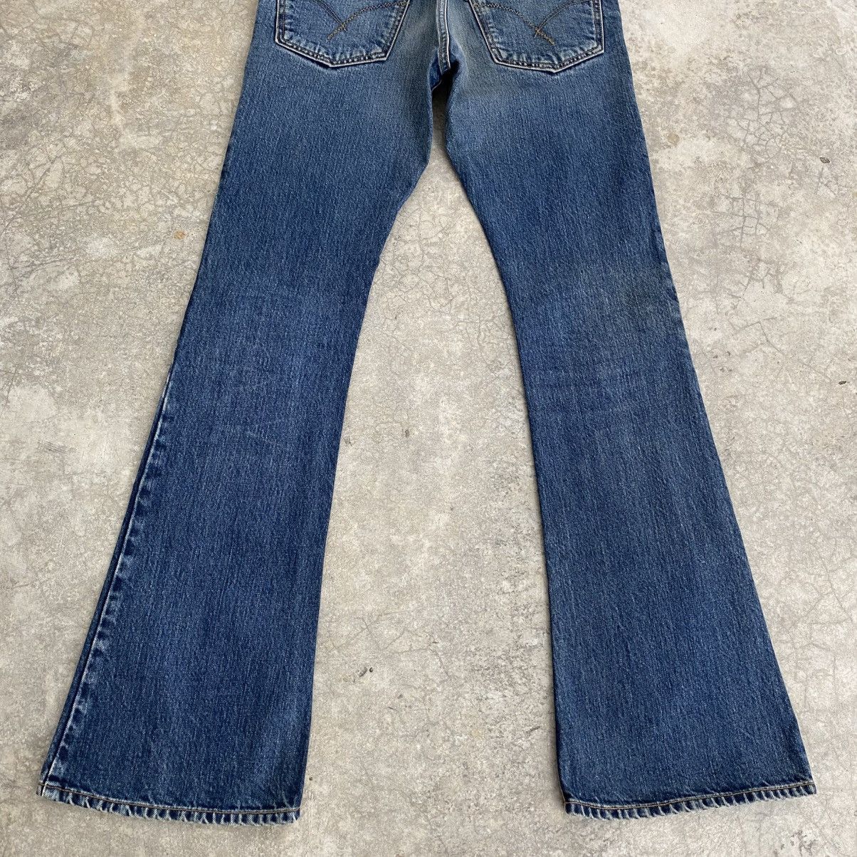 Blue Blue Japan 2000’s Blue Blue Japan Stonewashed Denim Flared Jeans Size US 29 - 9 Thumbnail