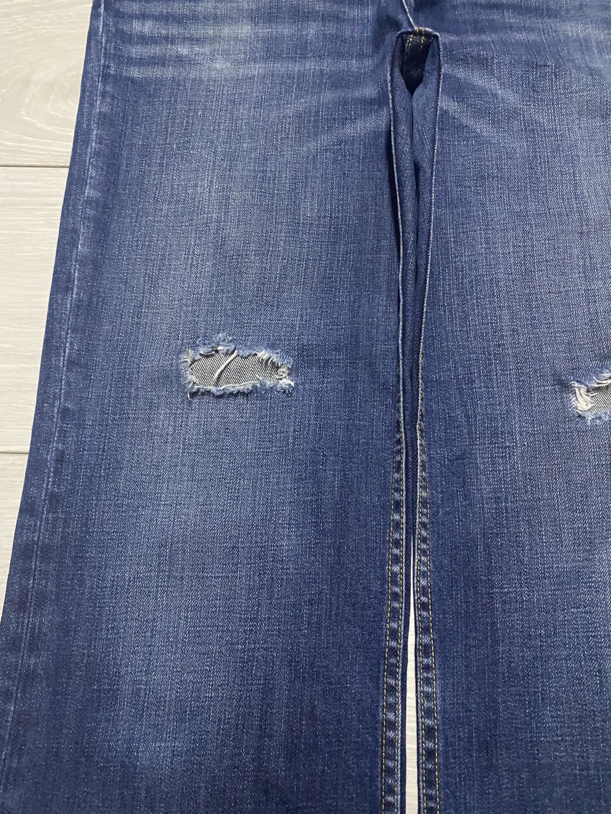 Dapper Dan × Gap Vintage Gap Denim Blue Wash Distressed Bootcut Jeans Size US 33 - 7 Thumbnail