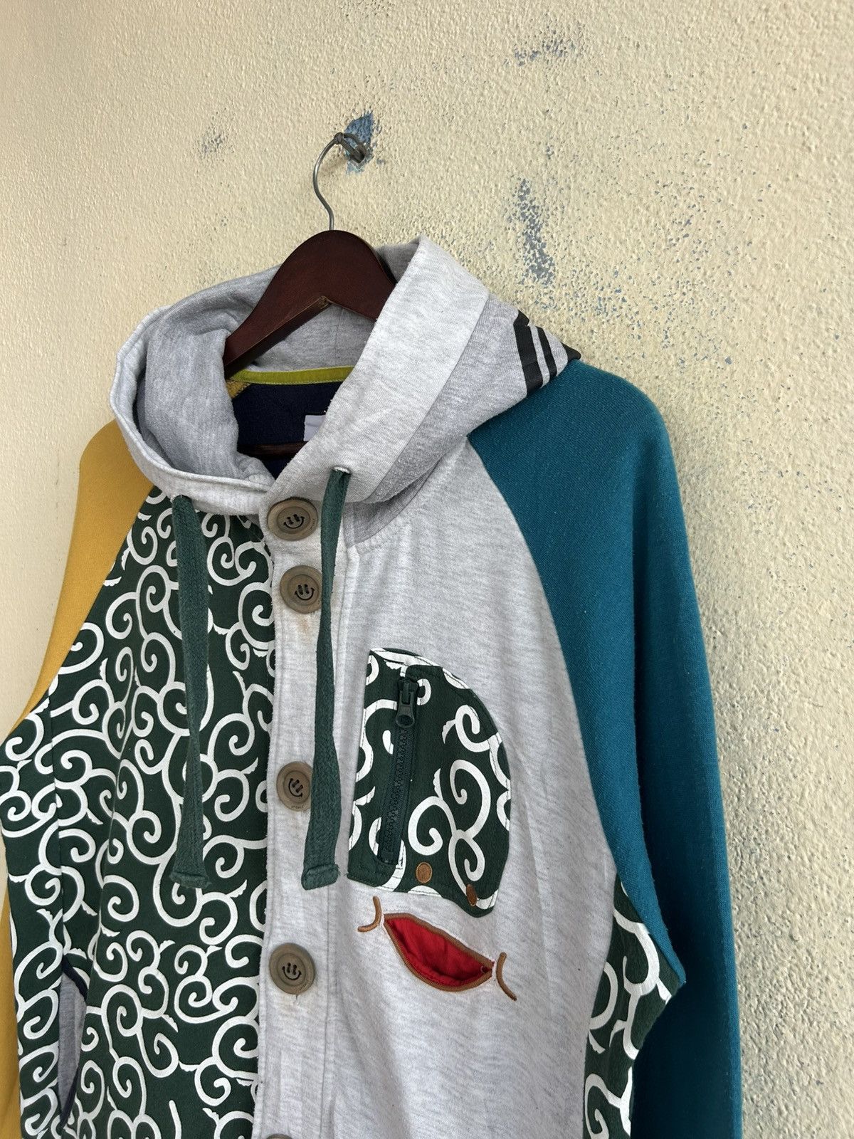 Japanese Brand UP! SMILE JAPAN COLOR BLOCK BUTTON UPS HOODIE Size US L / EU 52-54 / 3 - 6 Thumbnail