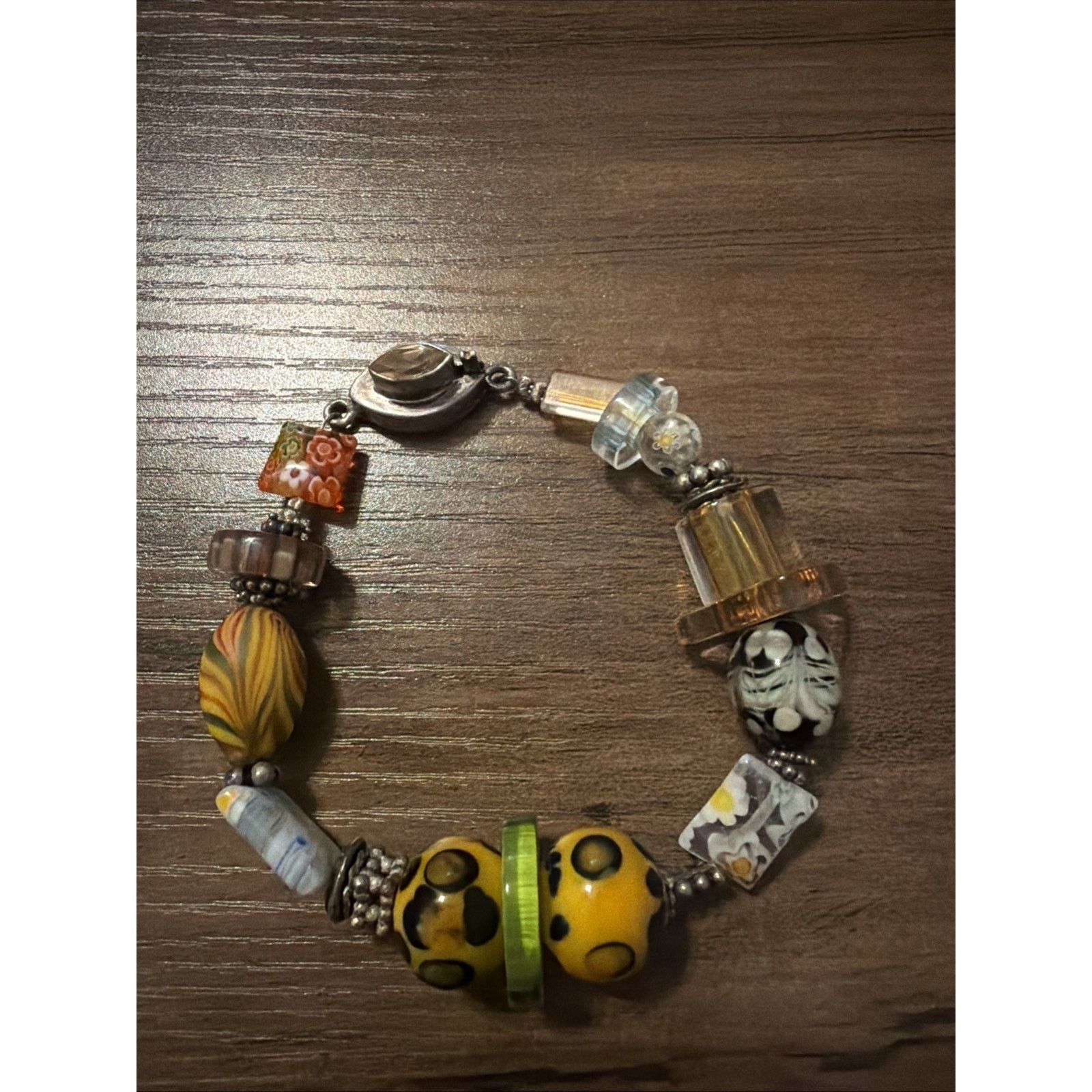 The Unbranded Brand Vintage Venetian Murano Glass Bracelets African Style Beads Size ONE SIZE - 1 Thumbnail