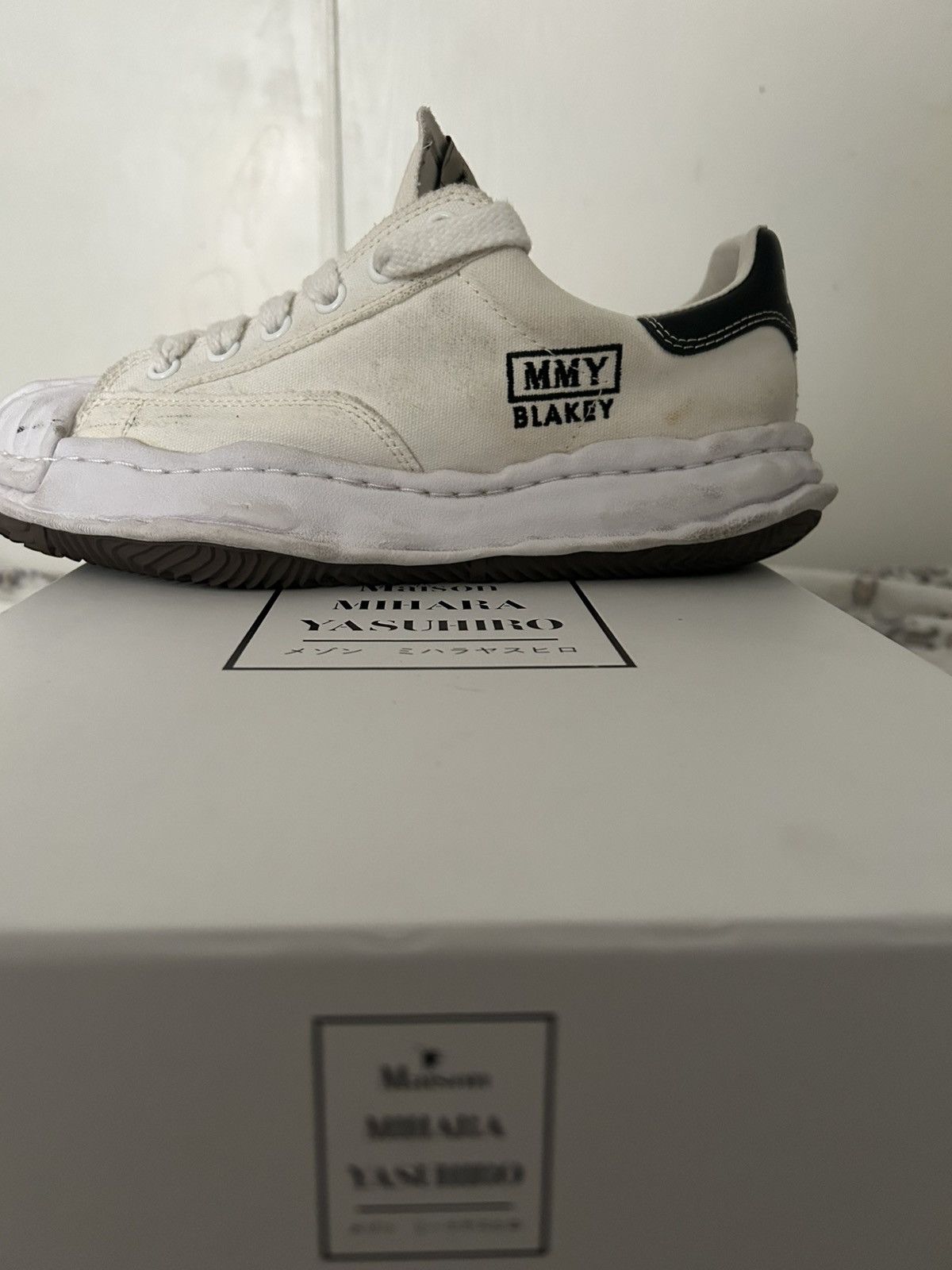Maison MIHARA YASUHIRO Maison Mihara Yasuhiro OG Sole Canvas Low – White Size US 10 / EU 43 - 2 Thumbnail