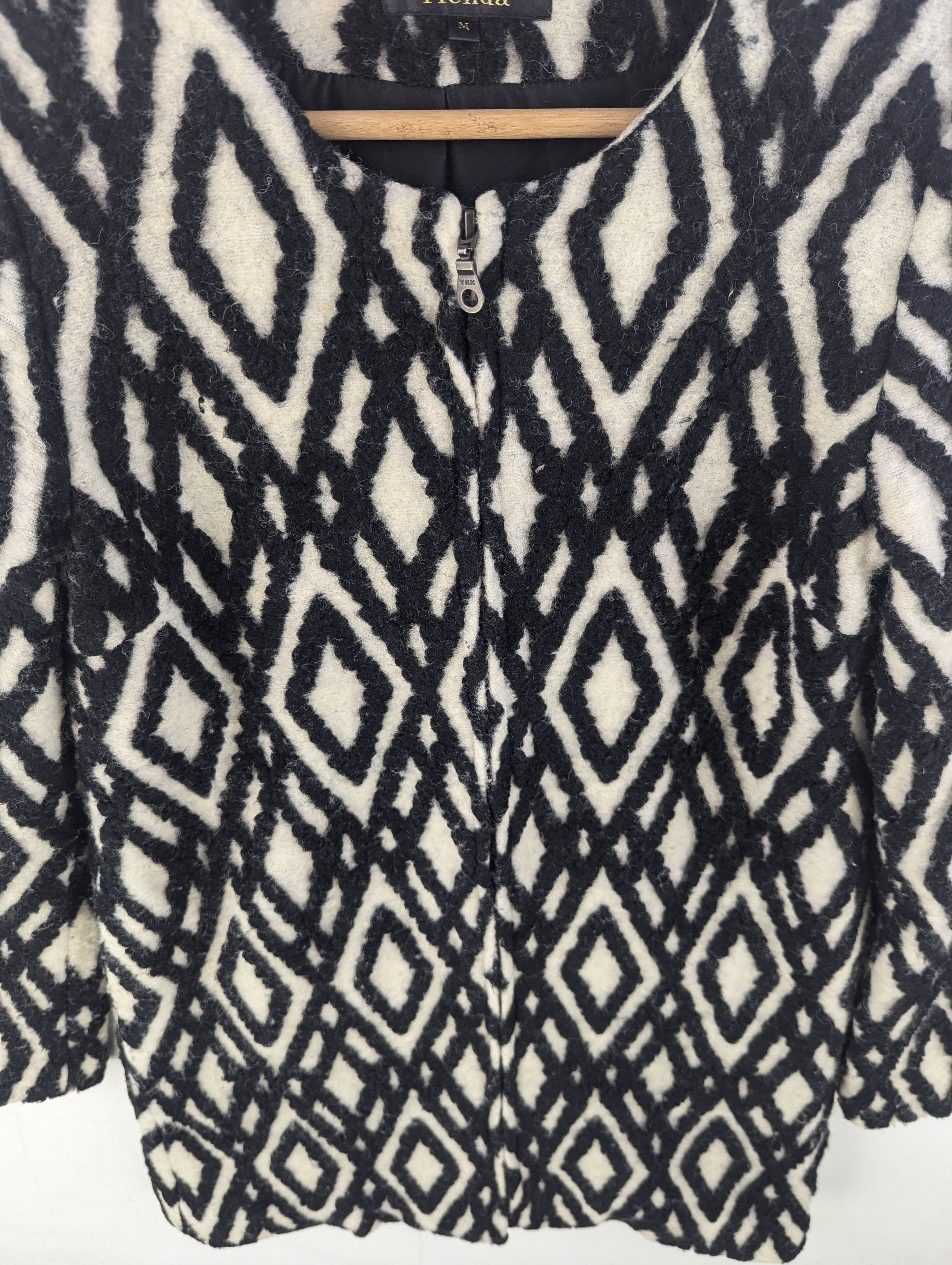 Japanese Brand × Vintage Vintage Japanese Brand Cardigan Long Jacket Diamond Size M / US 6-8 / IT 42-44 - 7 Thumbnail
