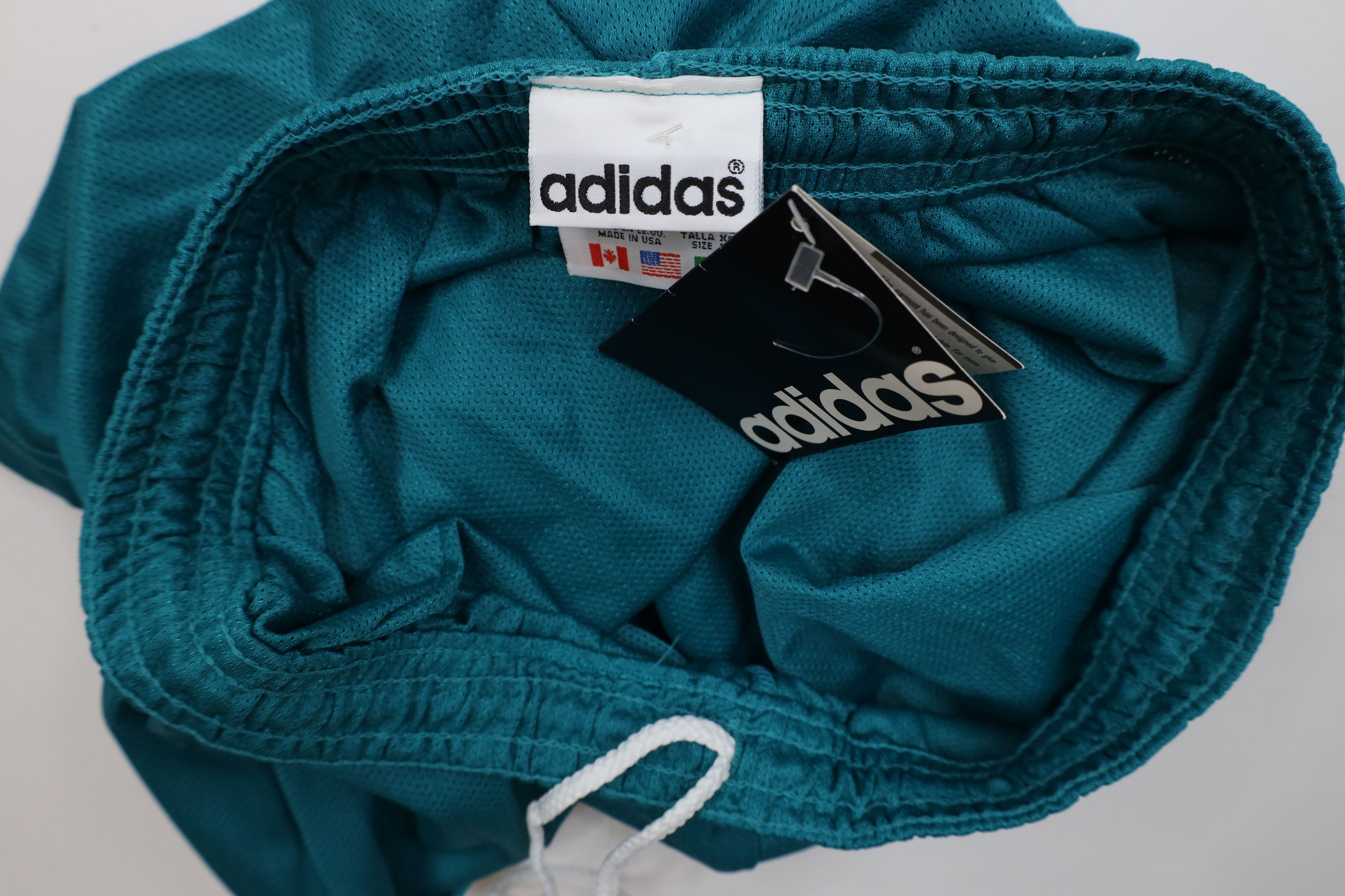 Adidas Deadstock Vintage 90s Adidas Above Knee Mesh Shorts USA Size US 36 / EU 52 - 10 Thumbnail