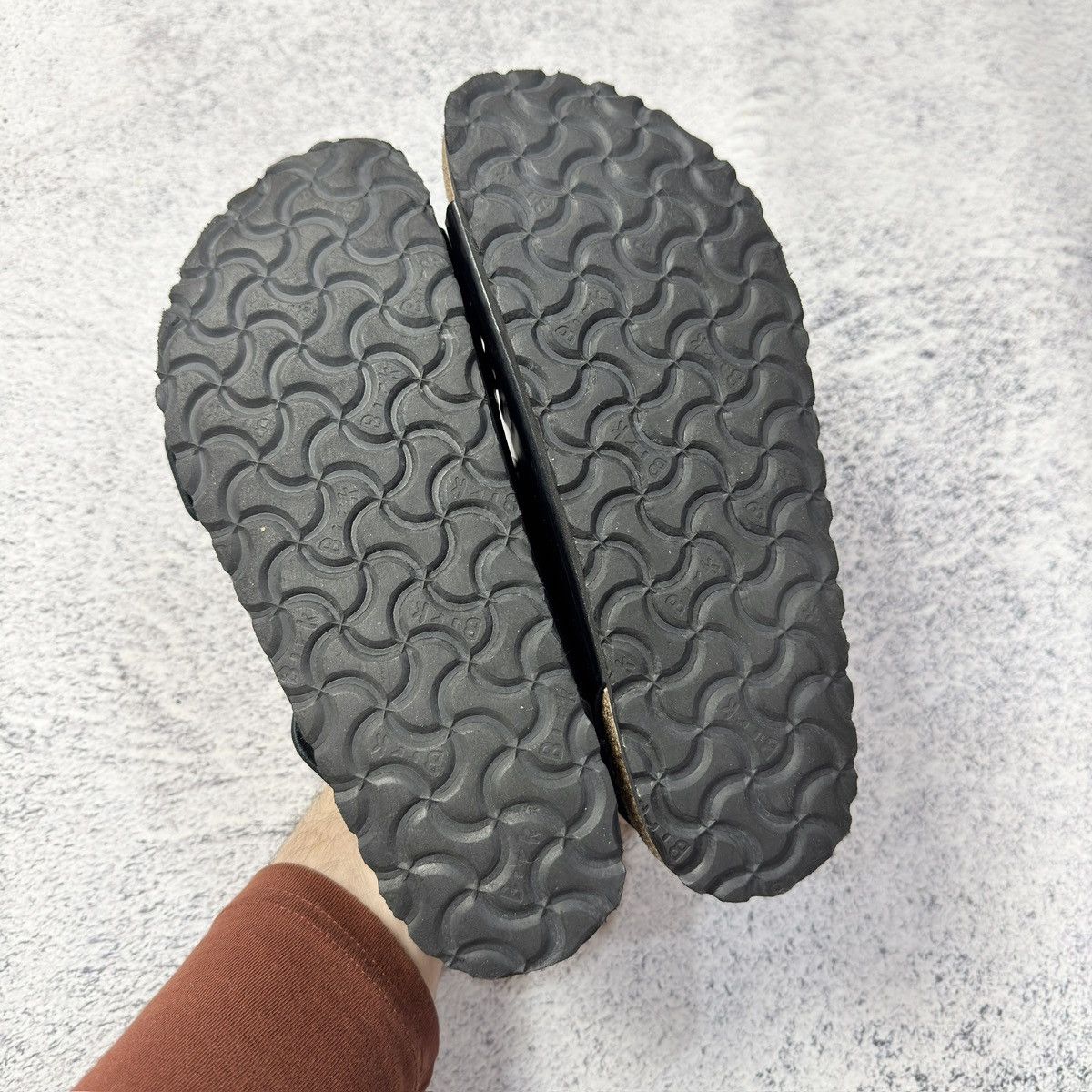Birkenstock × Designer Birkenstock Milano Black/Gold Leather Sandals 39size 25cm Size US 8.5 / IT 38.5 - 11 Thumbnail