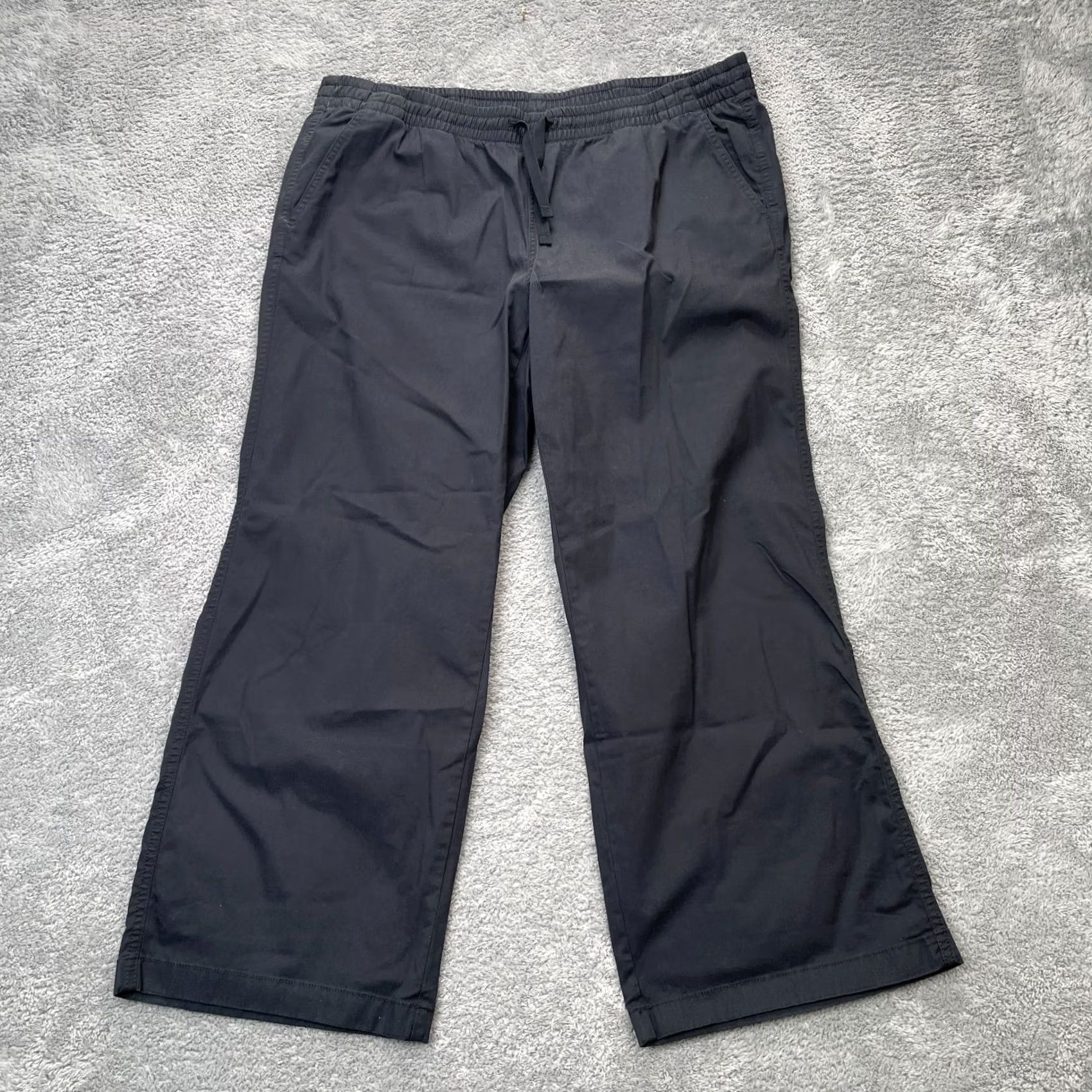 Vintage VINTAGE LL bean Pants Womens 18P Black Favorite Fit Cotton Wide Leg Ripstop Hiking Boot Size 40" / US 18 - 2 Thumbnail