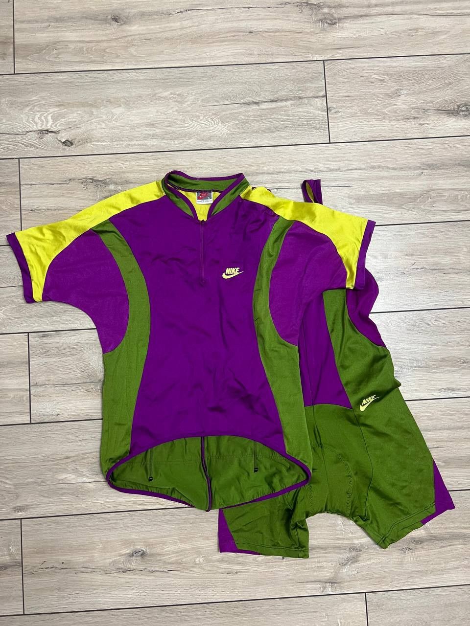 Nike × Vintage Vintage Nike International 2 Piece Cycling Suit Jersey Bibs Size US L / EU 52-54 / 3 - 1 Thumbnail
