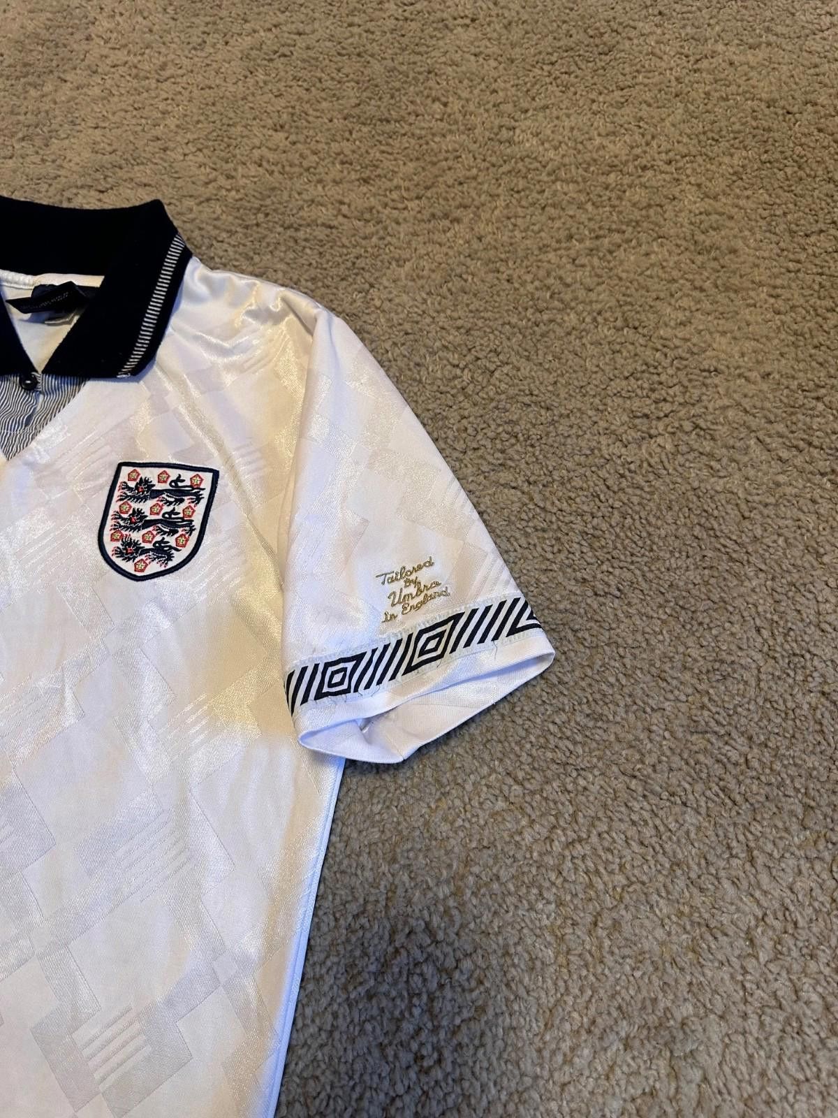 Umbro #19 Umbro England 1992 Football Shirt Soccer Jersey Sz S Size US S / EU 44-46 / 1 - 4 Thumbnail