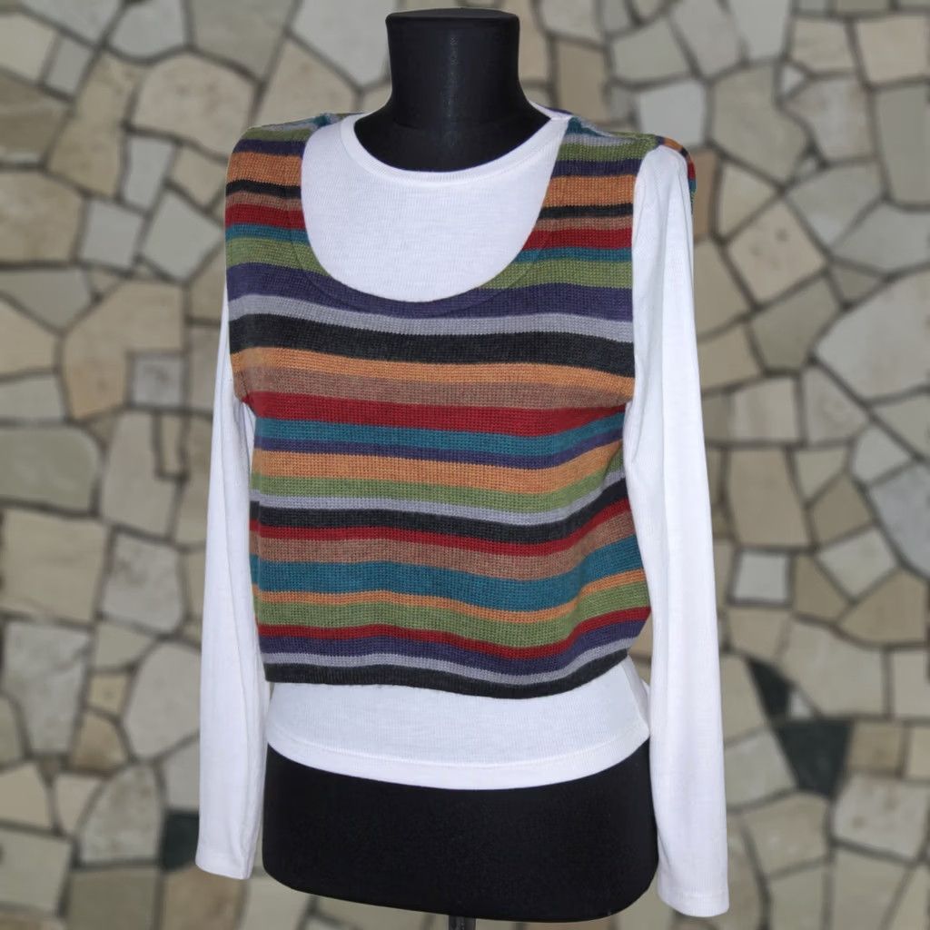 Vintage Deerberg Vest Wool Deerberg Womens Vest Short Wool Vest Multicoloured Round Neck Size S Womens Clothing Size 28" / US 6 / IT 42 - 1 Thumbnail