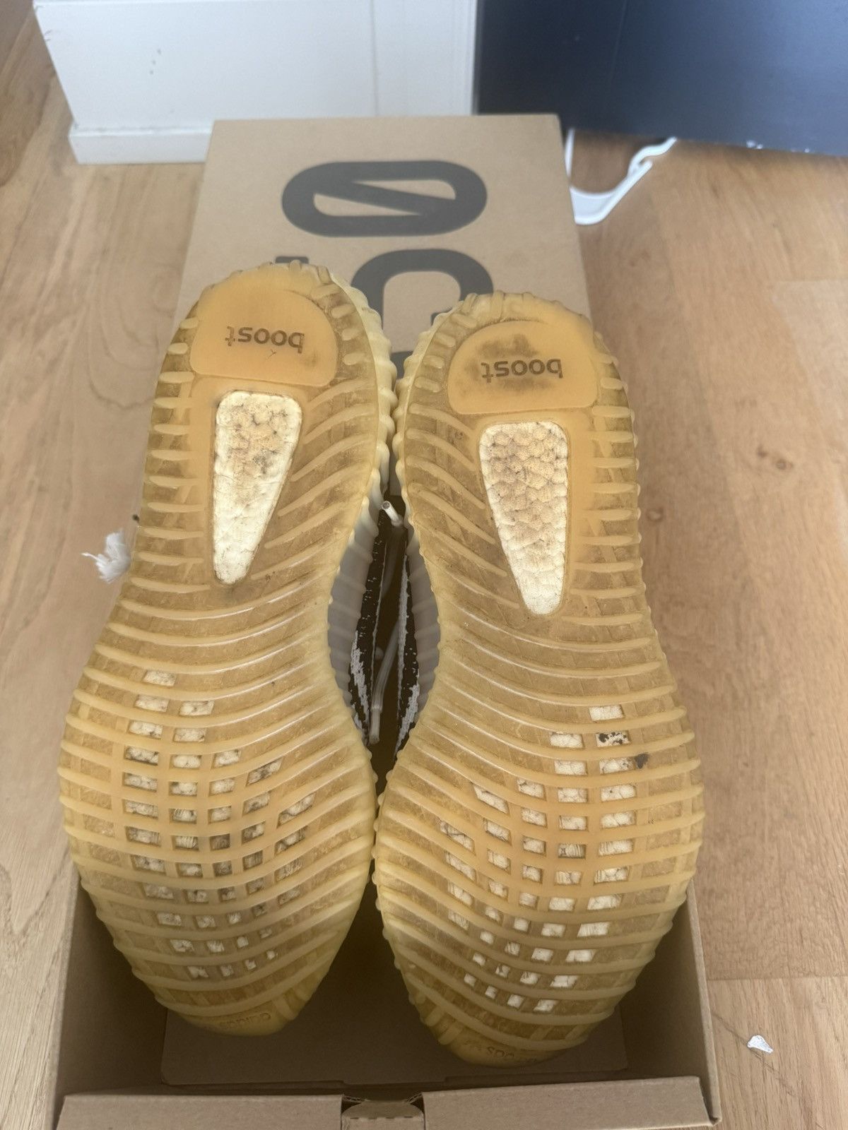 Yeezy Yeezy Zebra V2 Size US 11 / EU 44 - 5 Thumbnail