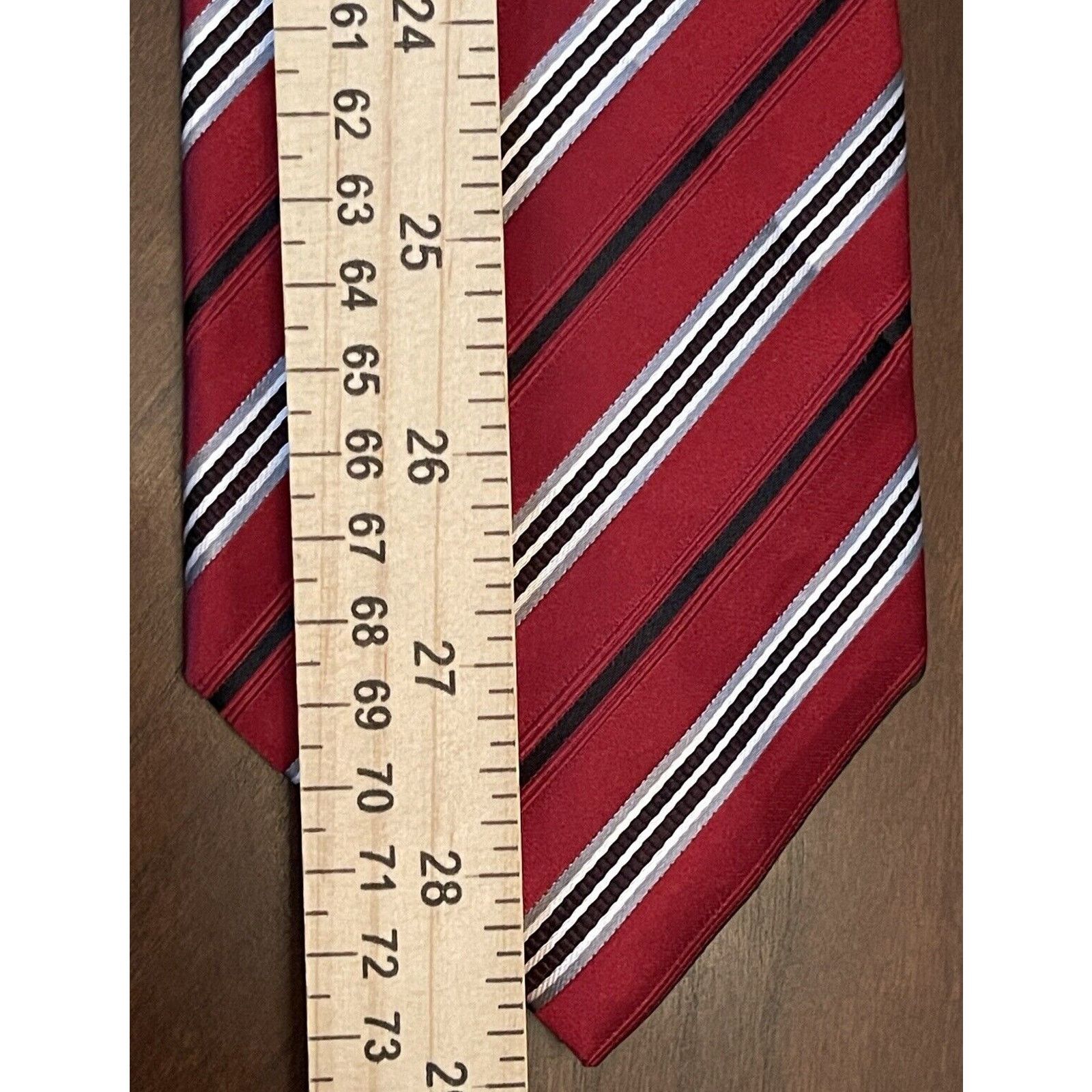 Geoffrey Beene Geoffrey Beene Red Black Hand Made 100% Silk Made In China Size ONE SIZE - 5 Thumbnail
