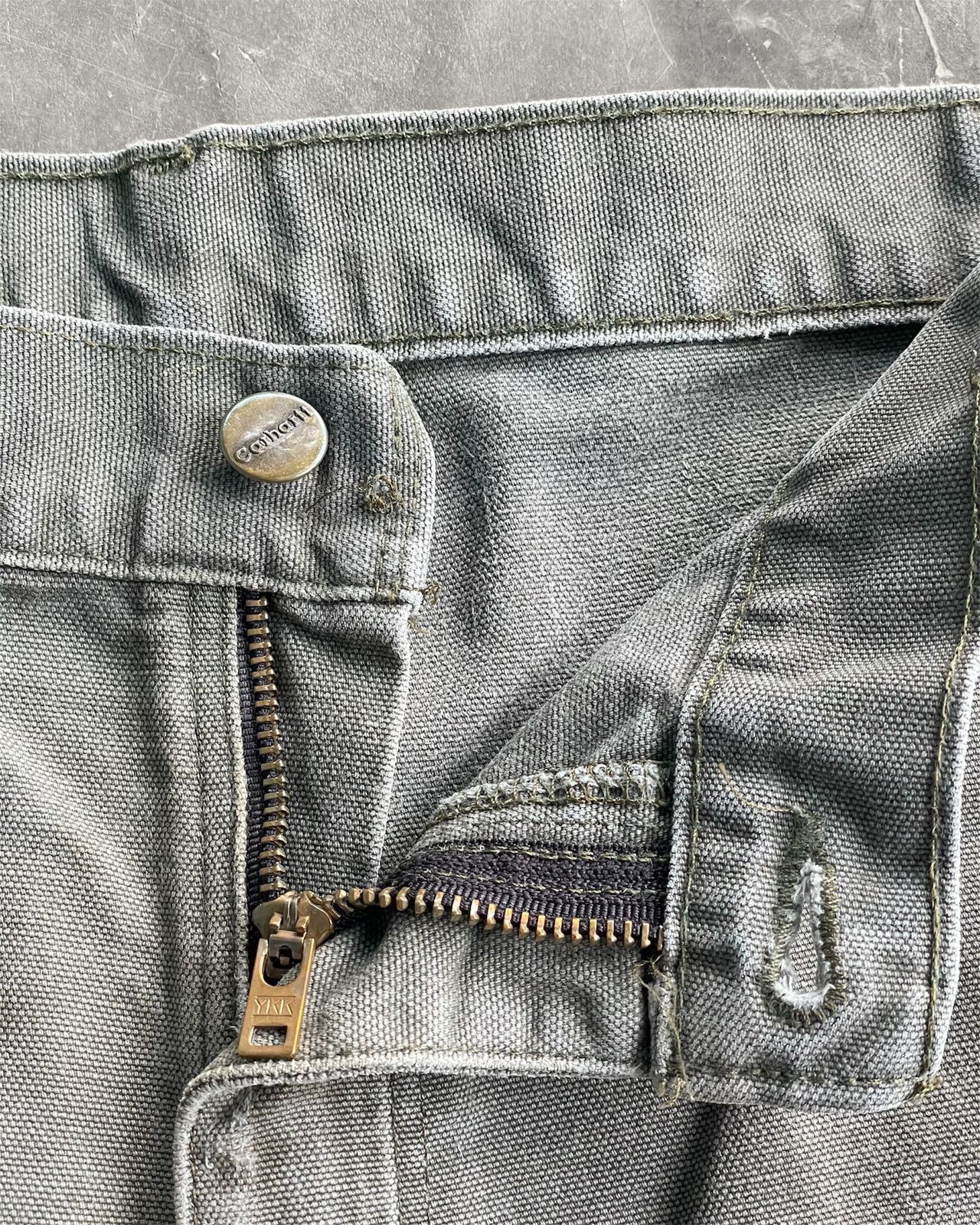 Carhartt VINTAGE MOSSGREEN CARHARTT SHORT PANT B25-MOS Size US 36 / EU 52 - 5 Thumbnail