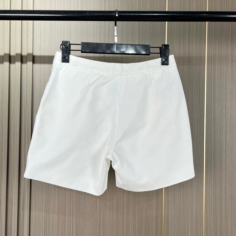 Dior Dior White Shorts for Women-2506 Size US 34 / EU 50 - 2 Thumbnail