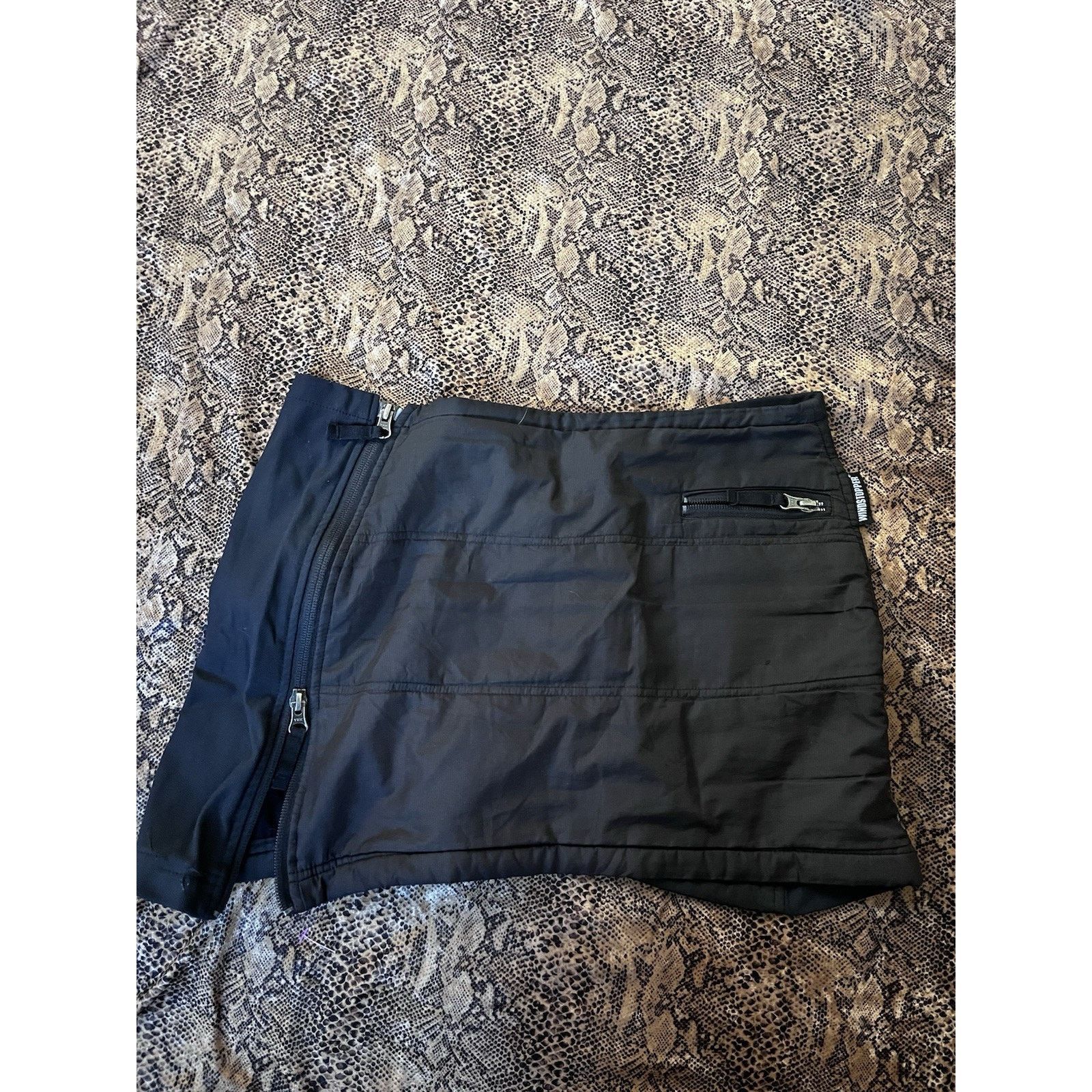 Other SKHOOP Black Zip Skirt Insulated Gore Windstopper Medium Size 28" / US 6 / IT 42 - 1 Thumbnail
