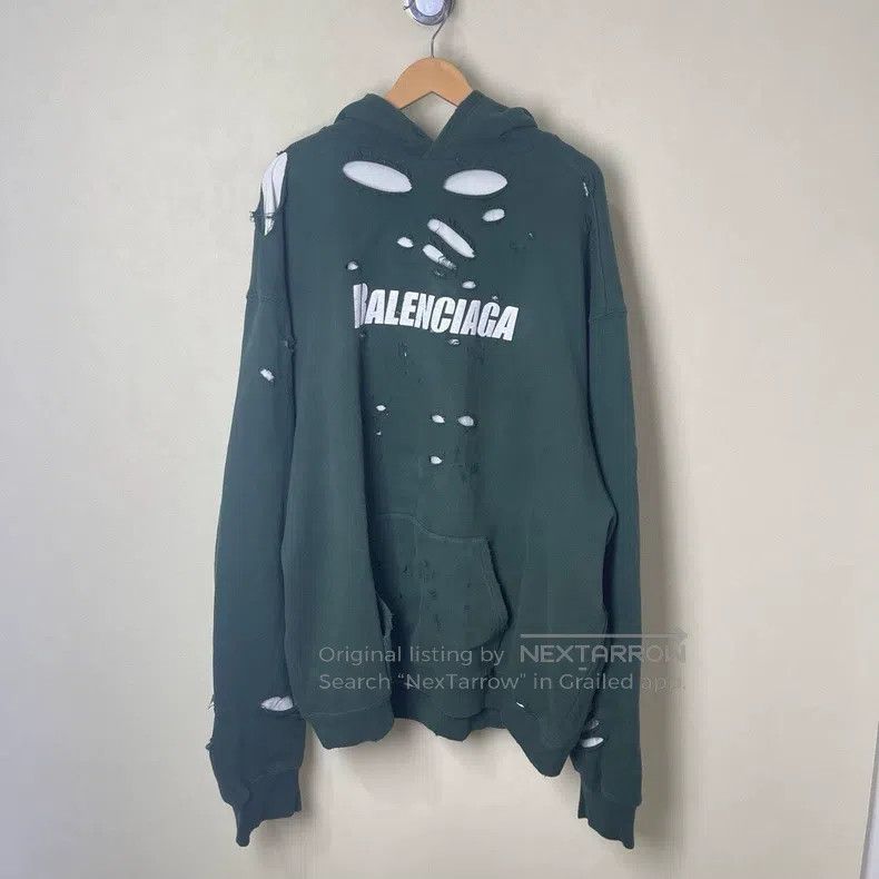 Balenciaga Balenciaga Green double-layered destroyed hooded sweatshir Size US M / EU 48-50 / 2 - 1 Thumbnail