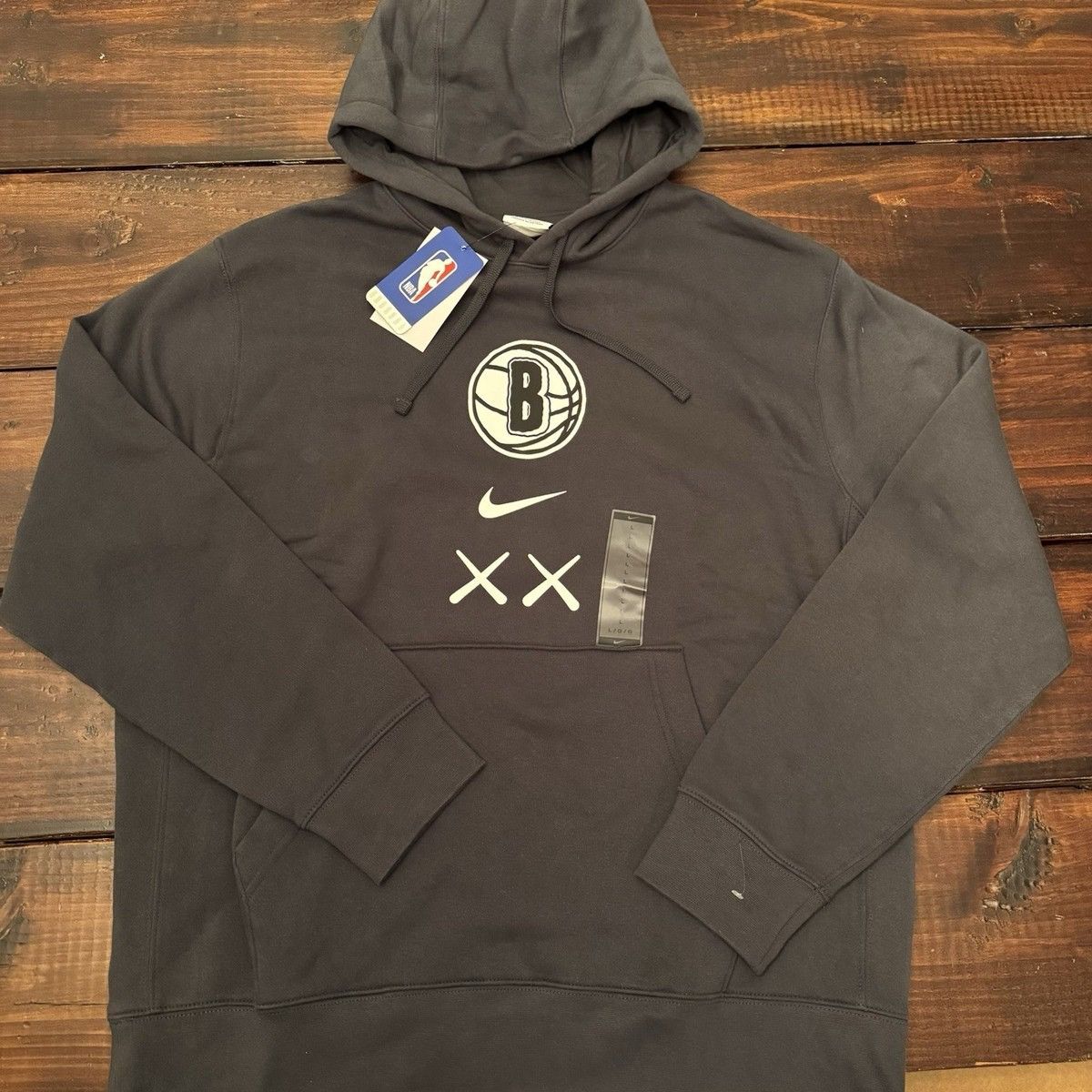 Nike Nike x KAWS x Brooklyn Nets City Edition Hoodie Size US L / EU 52-54 / 3 - 1 Thumbnail