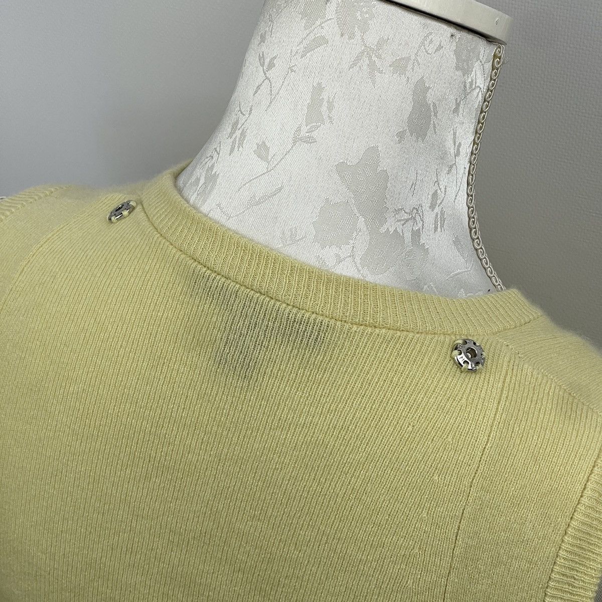 Louis Vuitton Louis Vuitton Wool Top Vest Size XS / US 0-2 / IT 36-38 - 5 Thumbnail