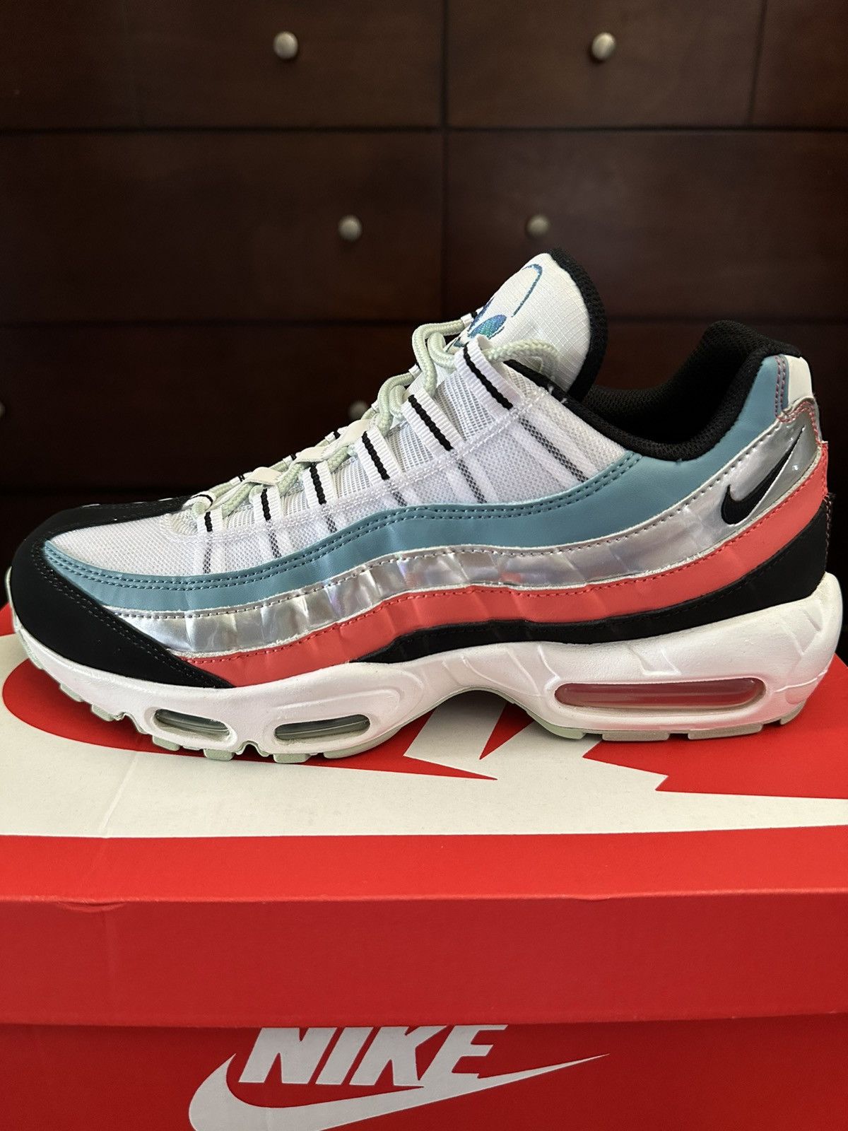 Nike Nike Air Max 95 Aliens White Black-Cerulean Size US 10 / EU 43 - 5 Thumbnail