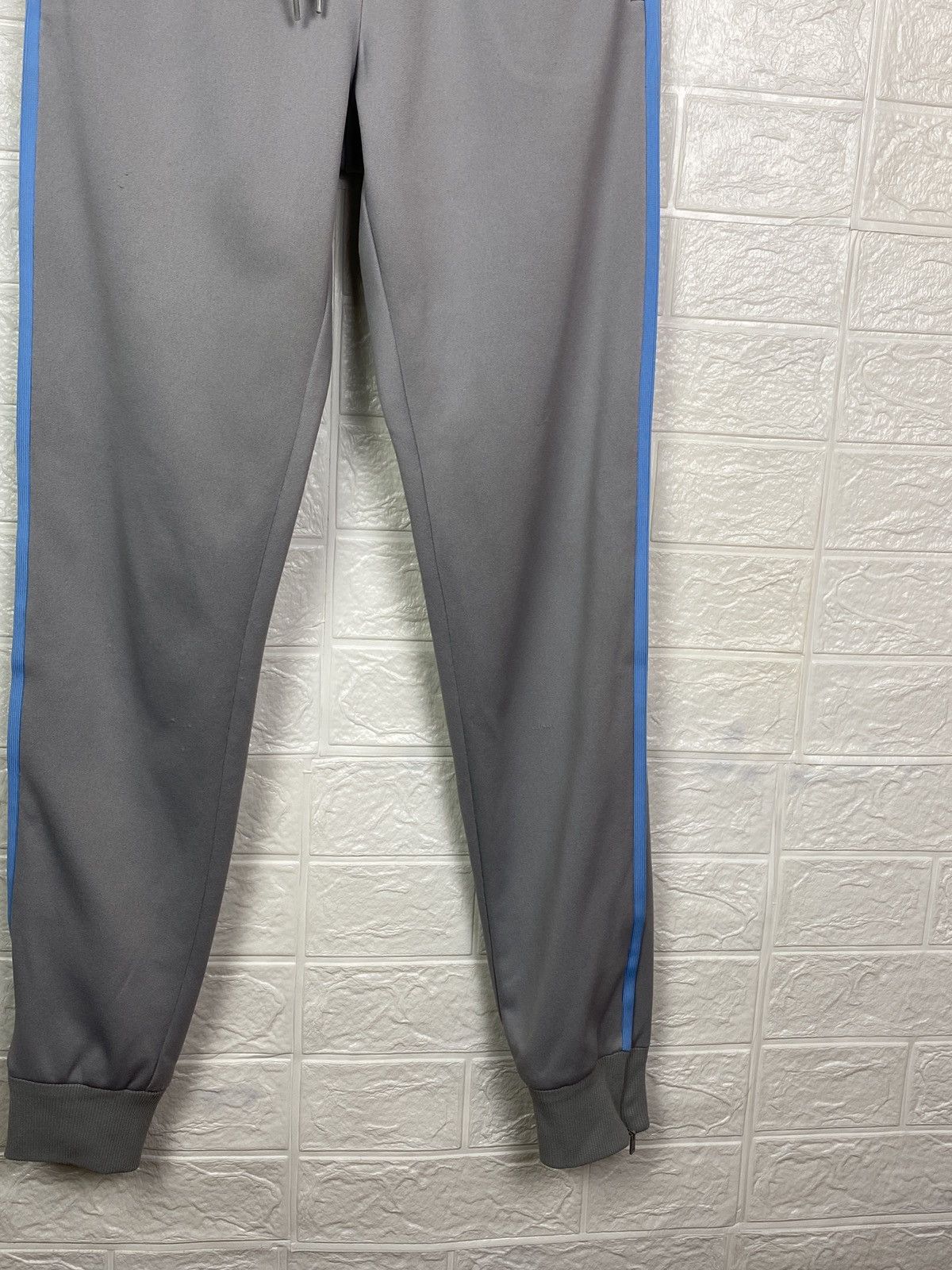 Prada Prada Vintage Sport Pants Women Gray Size 36 Size 26" / US 2 / IT 38 - 5 Thumbnail